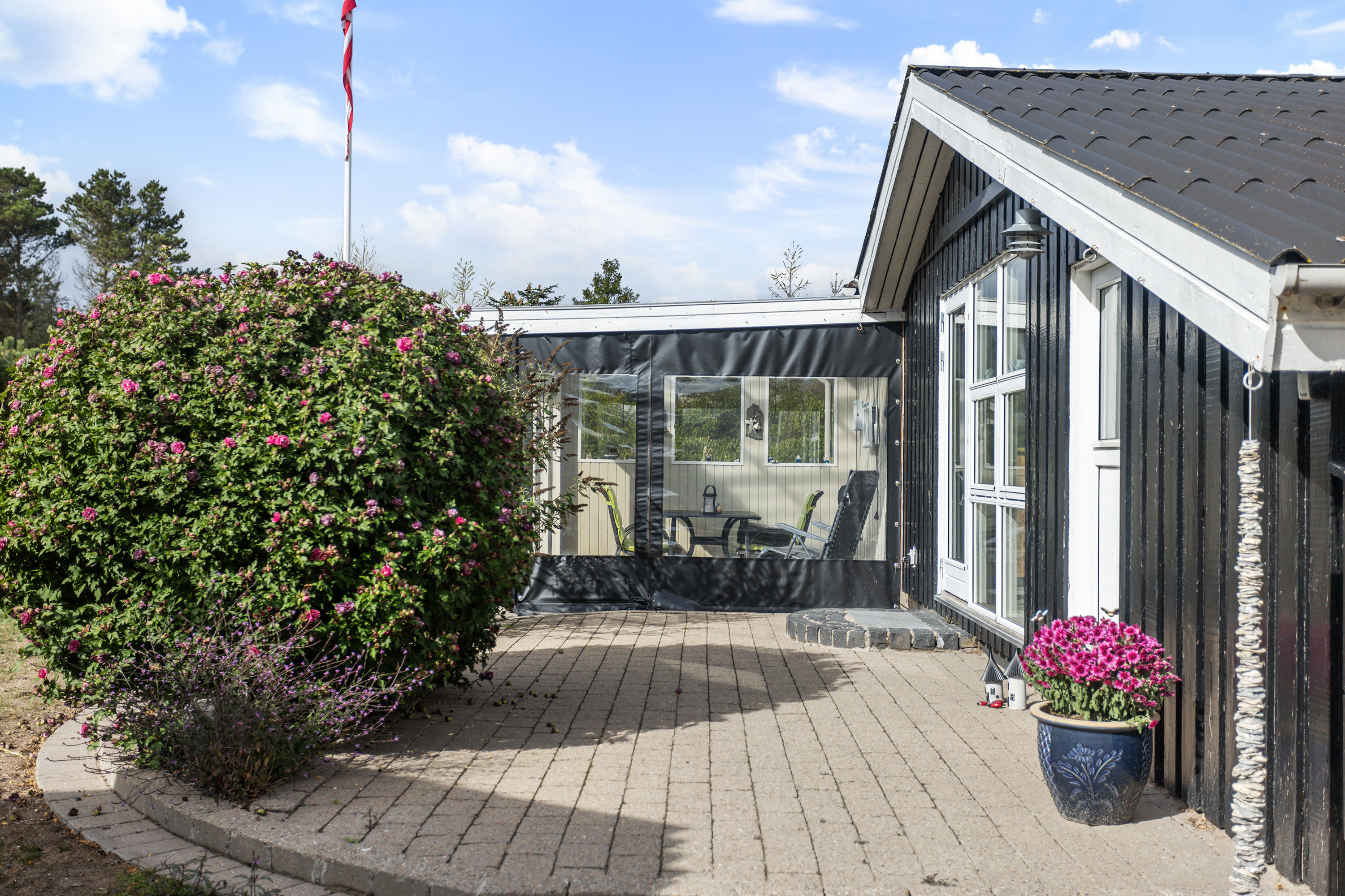 Fremhævet terrasse billede i fuldskærmstilstand. Billede af Bjarnesvej 8, Lyngså, 9300 Sæby