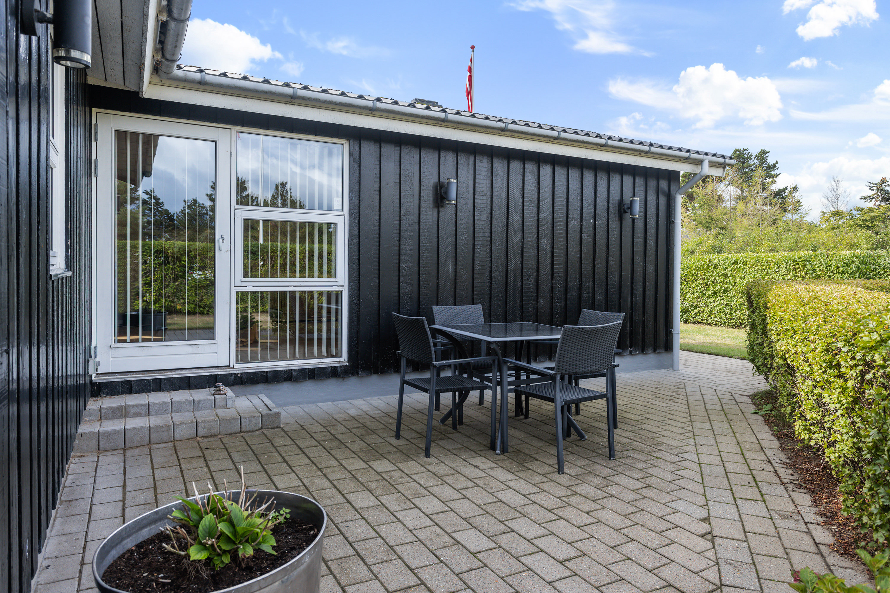 Fremhævet terrasse billede i fuldskærmstilstand. Billede af Bjarnesvej 8, Lyngså, 9300 Sæby