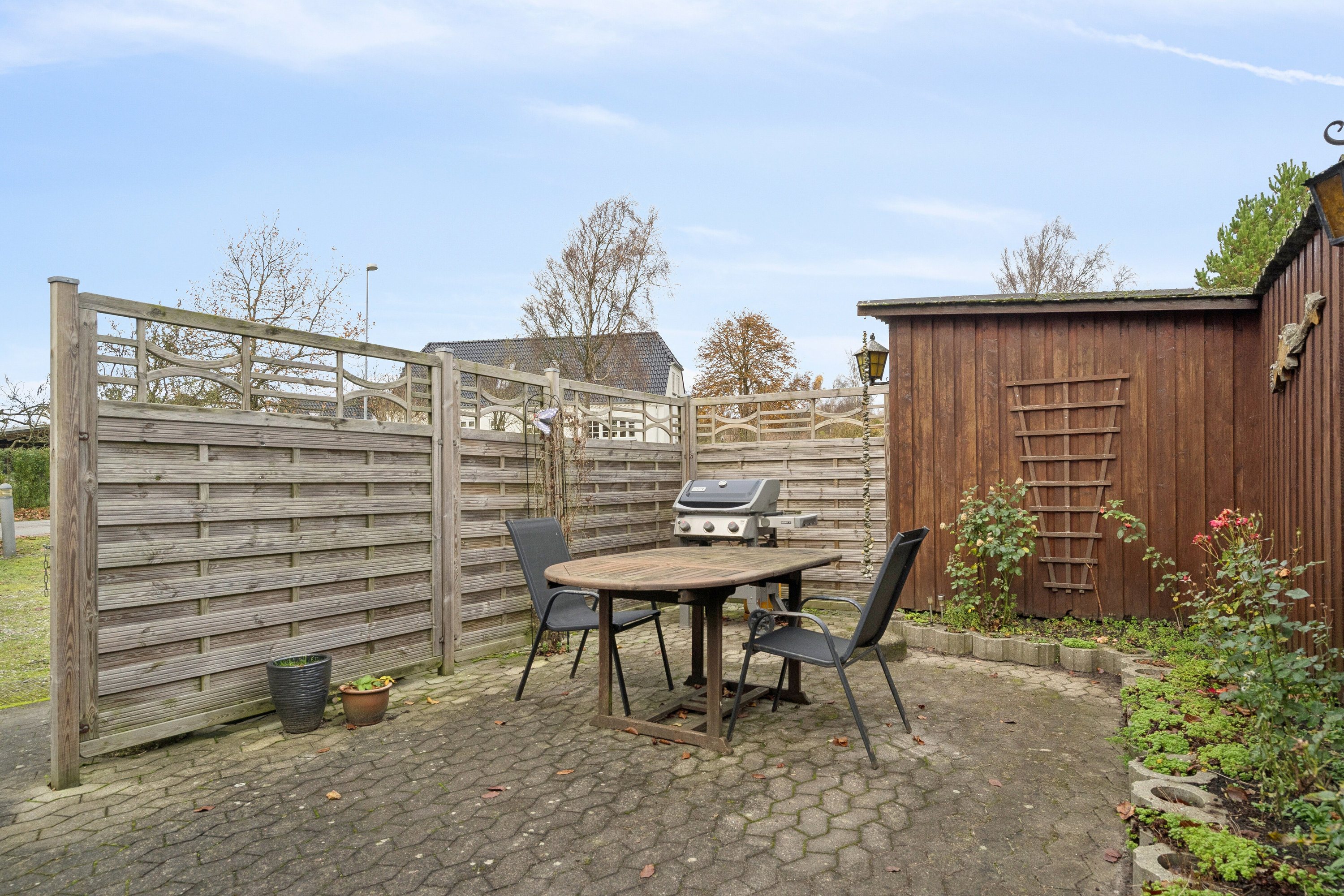 Fremhævet terrasse billede i fuldskærmstilstand. Billede af Bymosen 15, Nr Onsild, 9500 Hobro