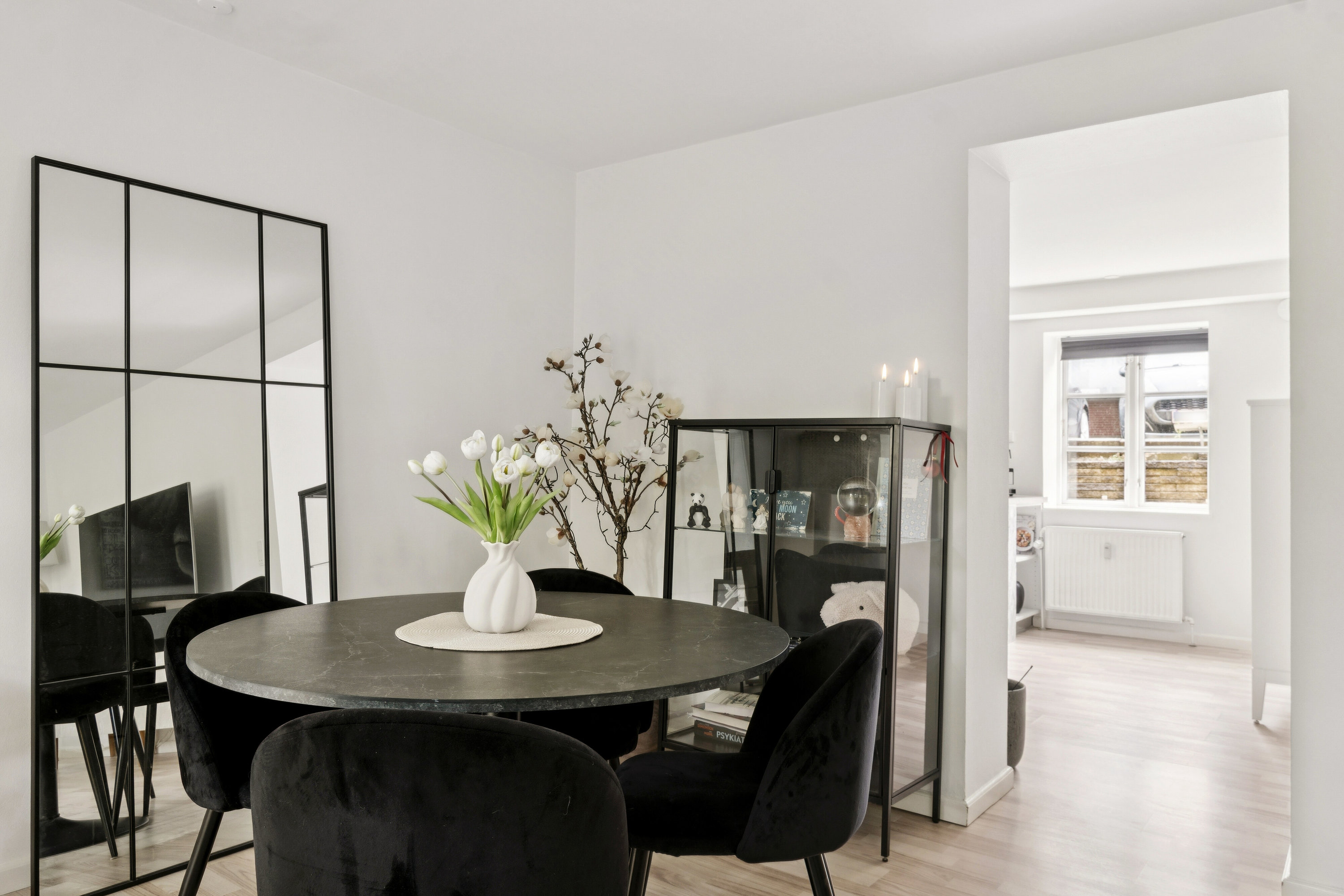 Fremhævet spisestue billede i fuldskærmstilstand. Billede af Bjergbygade 18A, st. th., 4200 Slagelse