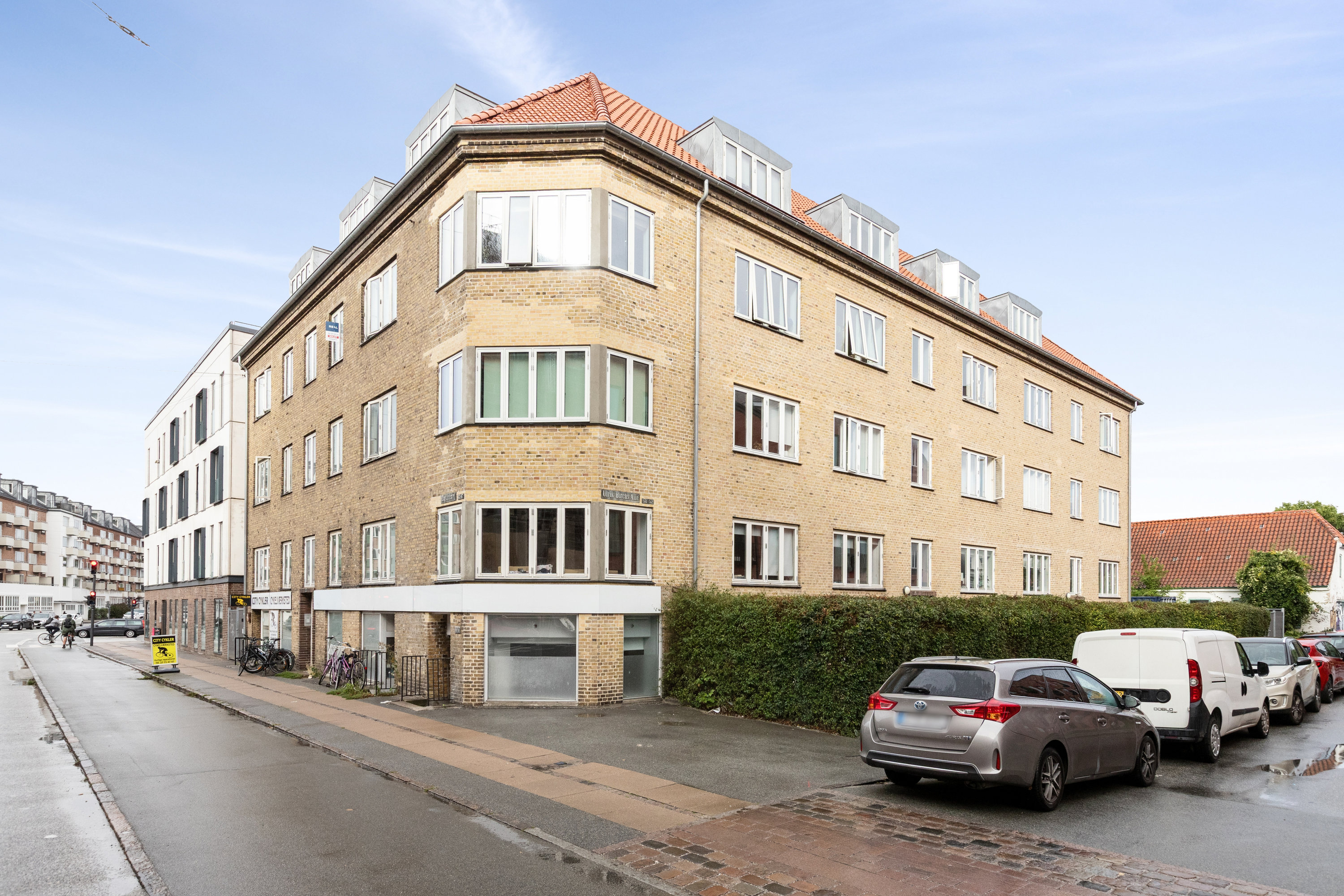 Fremhævet andet billede i fuldskærmstilstand. Billede af Ulrik Birchs Allé 56, 2. th., 2300 København S