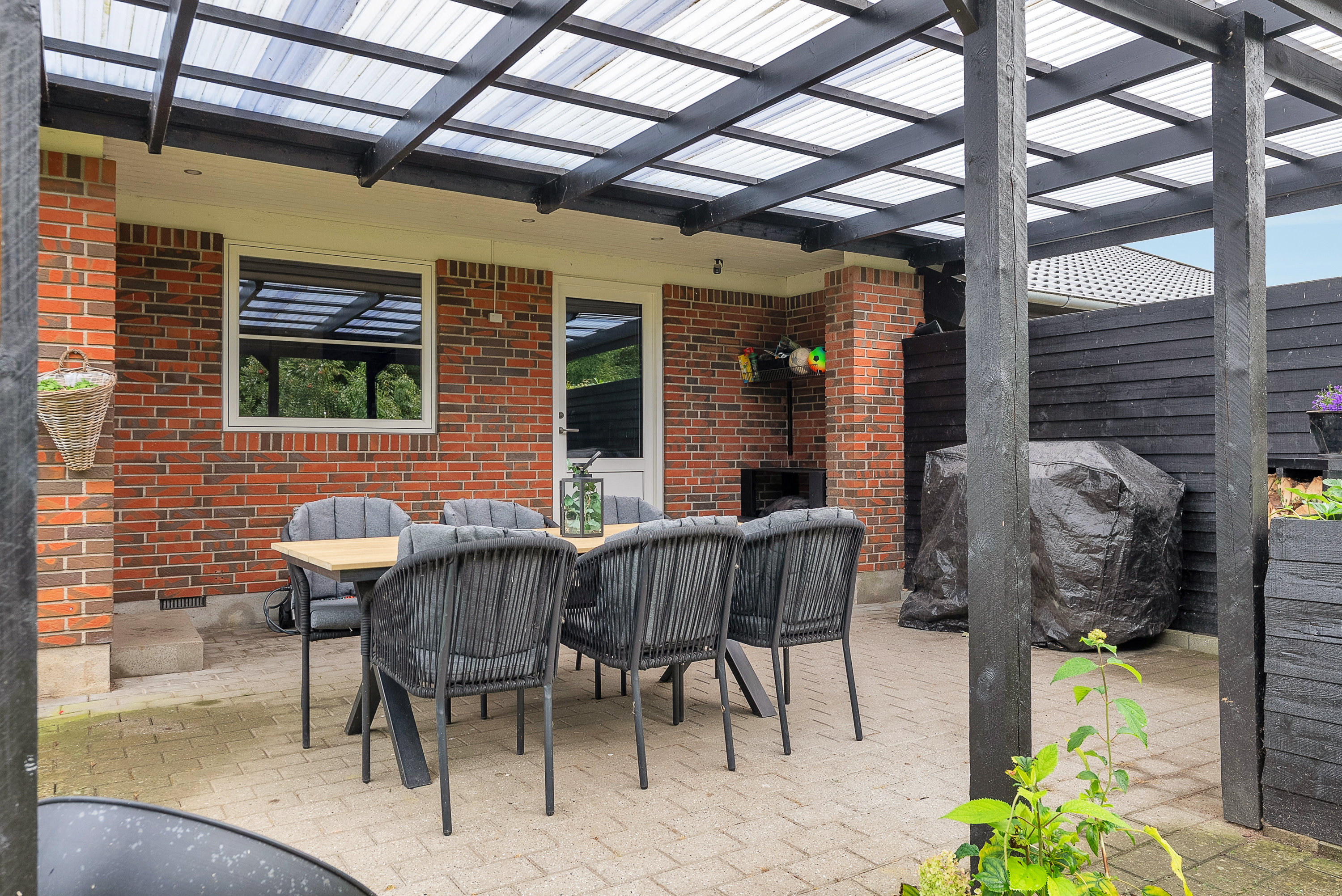 Fremhævet overdækket terrasse billede i fuldskærmstilstand. Billede af Tranehøjen 334, Dyrup, 5250 Odense SV