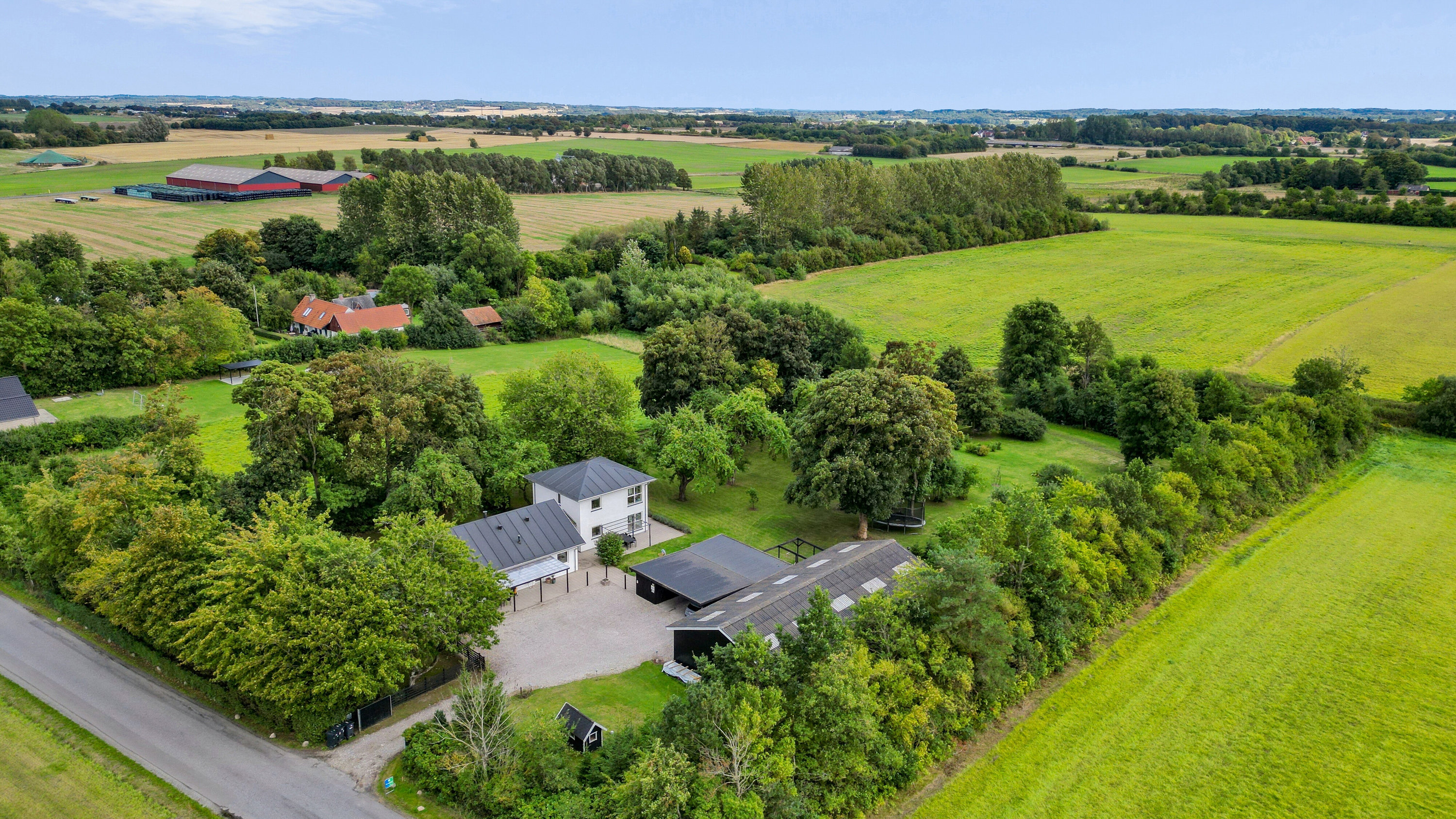 Fremhævet luftfoto billede i fuldskærmstilstand. Billede af Hørslevvej 62, Skovby, 8464 Galten