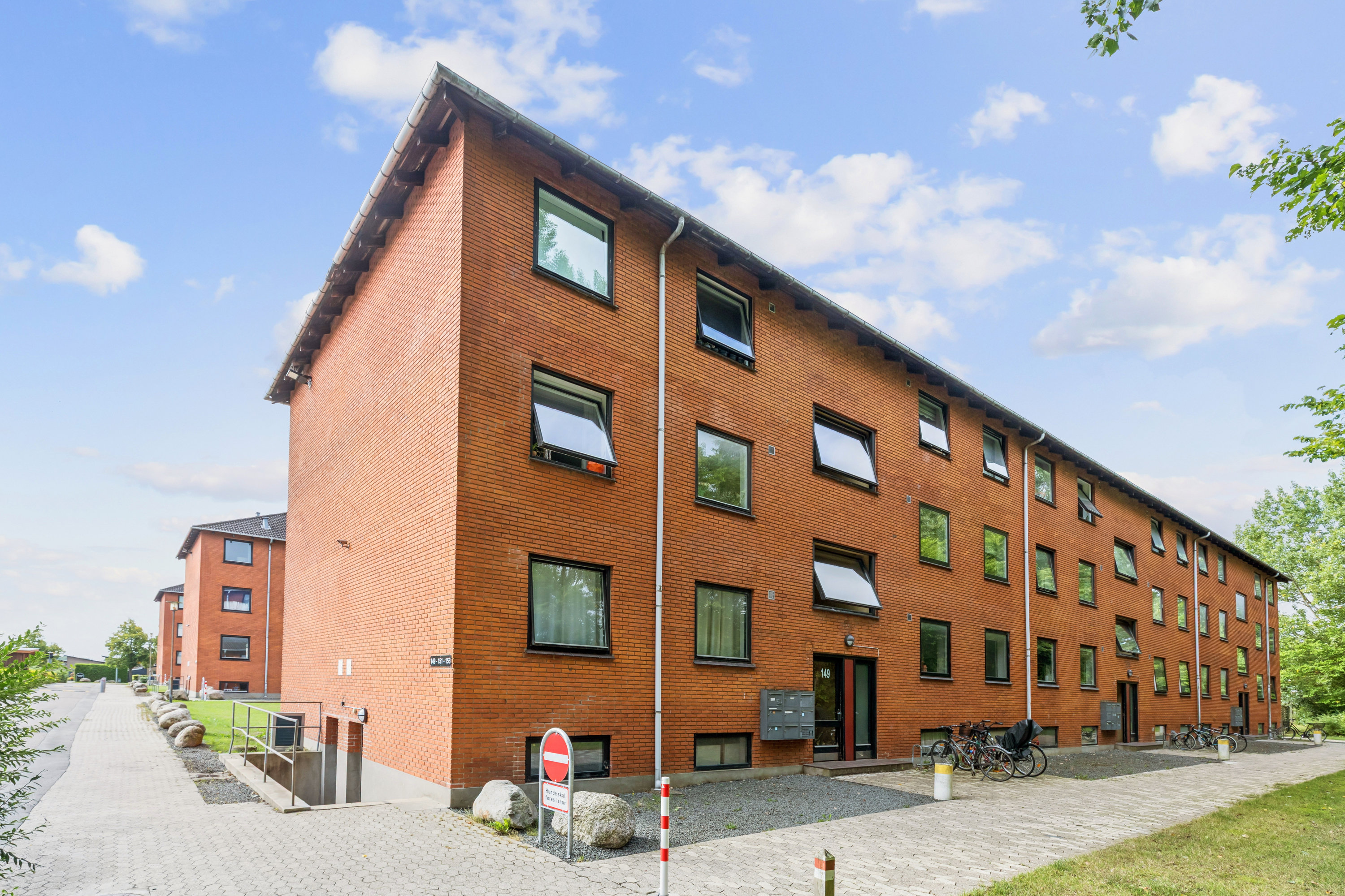 Fremhævet andet billede i fuldskærmstilstand. Billede af Parkvej 149, st. th., 2630 Taastrup