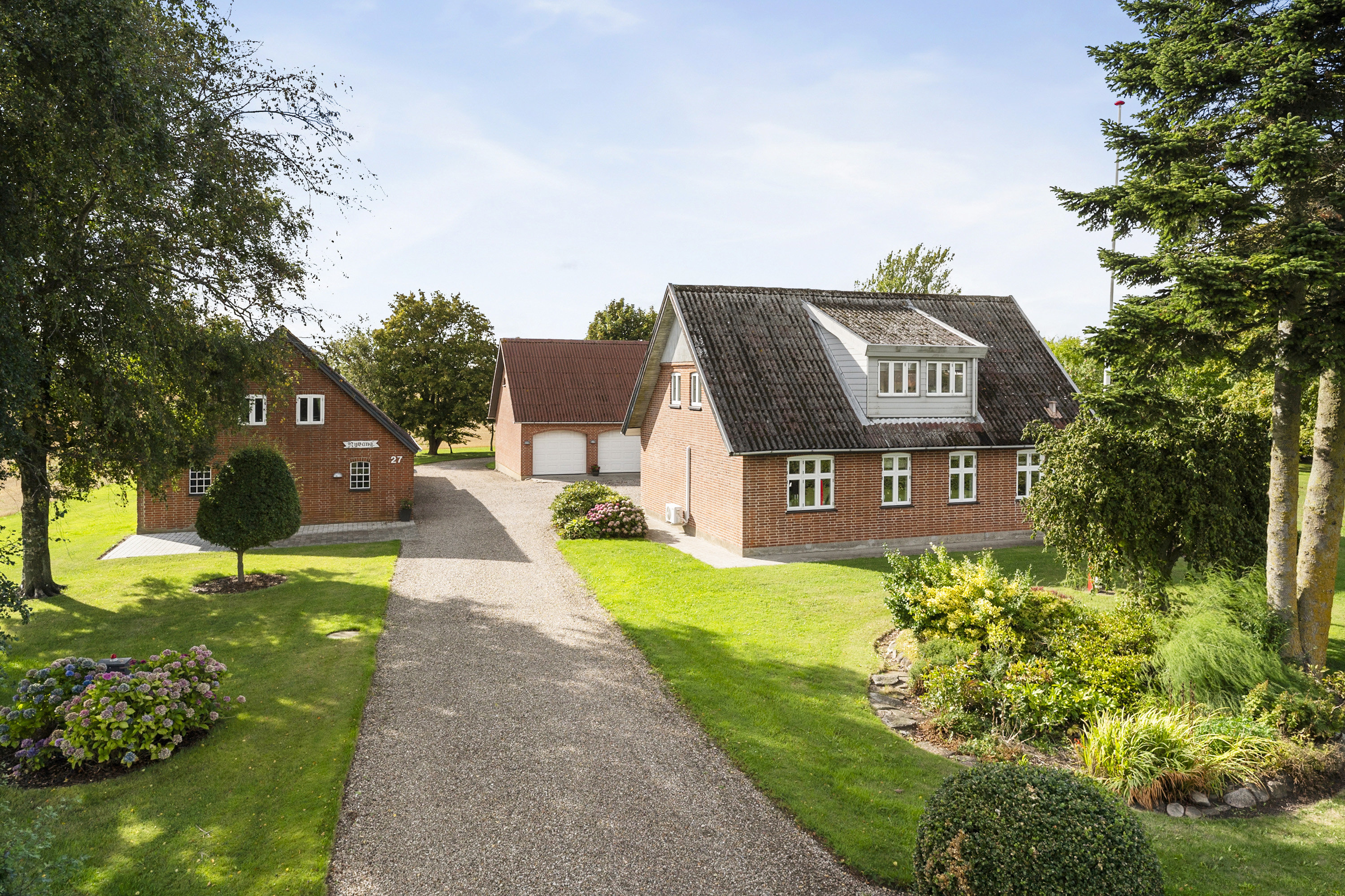 Brølbæk 27, 7150 Barrit