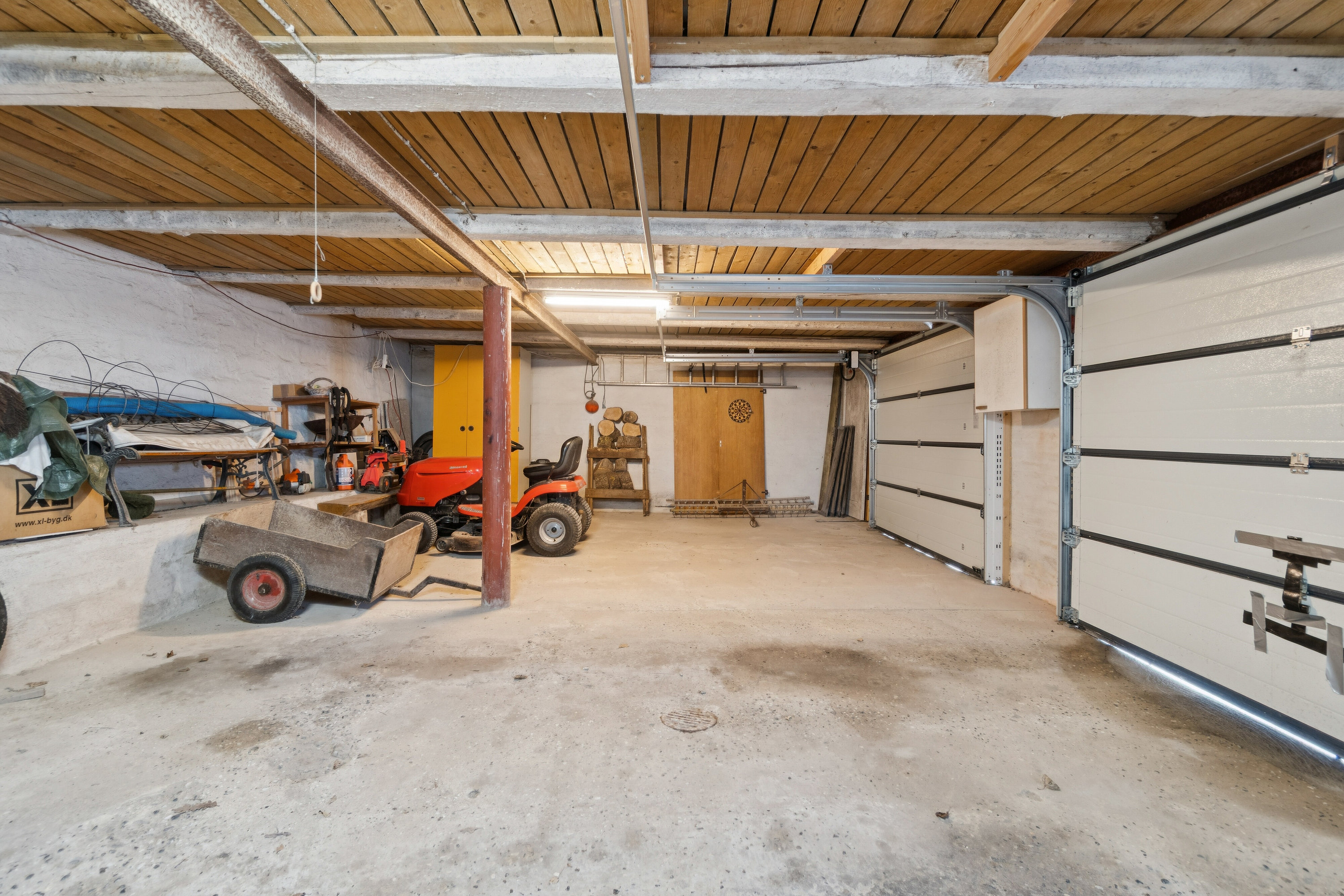 Fremhævet garage billede i fuldskærmstilstand. Billede af Fuglebækvej 10, Boddum, 7760 Hurup Thy
