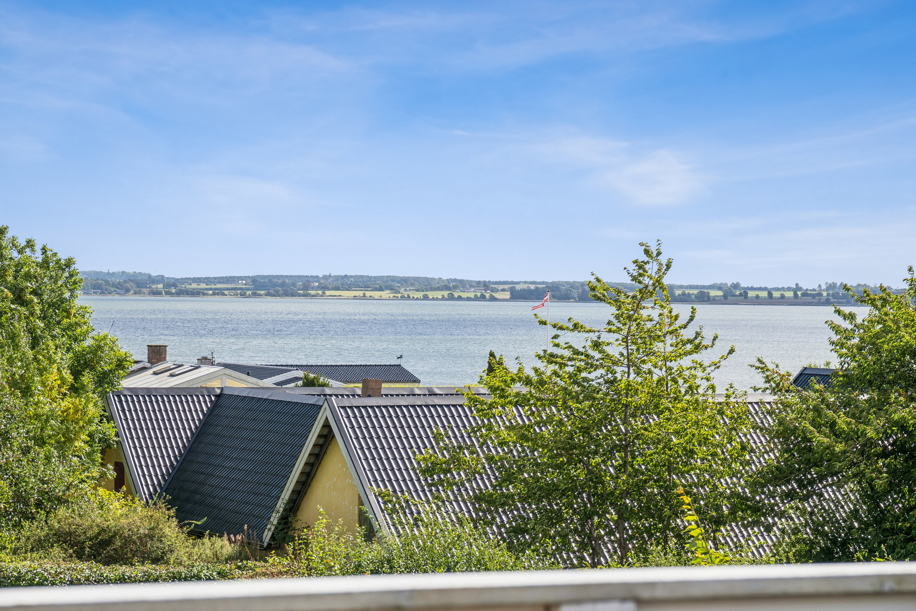 Fremhævet udsigt fra toppen billede i fuldskærmstilstand. Billede af Strandsvinget 29, Plejeruphuse, 4571 Grevinge
