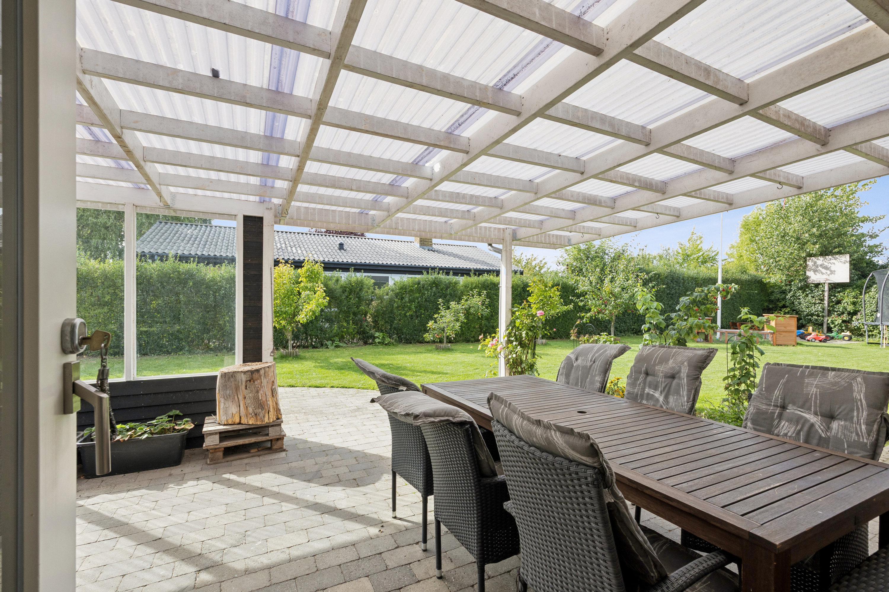 Fremhævet terrasse billede i fuldskærmstilstand. Billede af Diget 12, 4652 Hårlev
