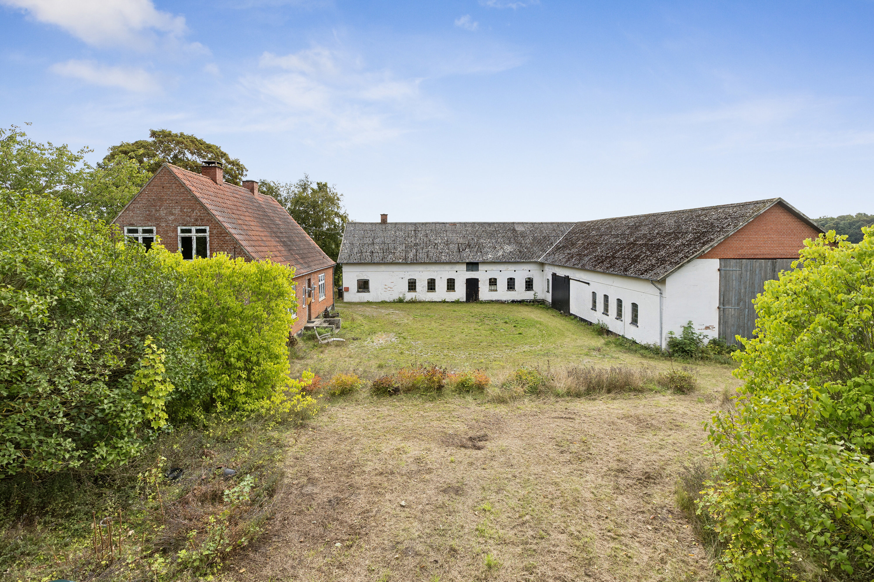 Fremhævet set fra haven billede i fuldskærmstilstand. Billede af Skovgårdsvej 8, Hastrup, 4720 Præstø
