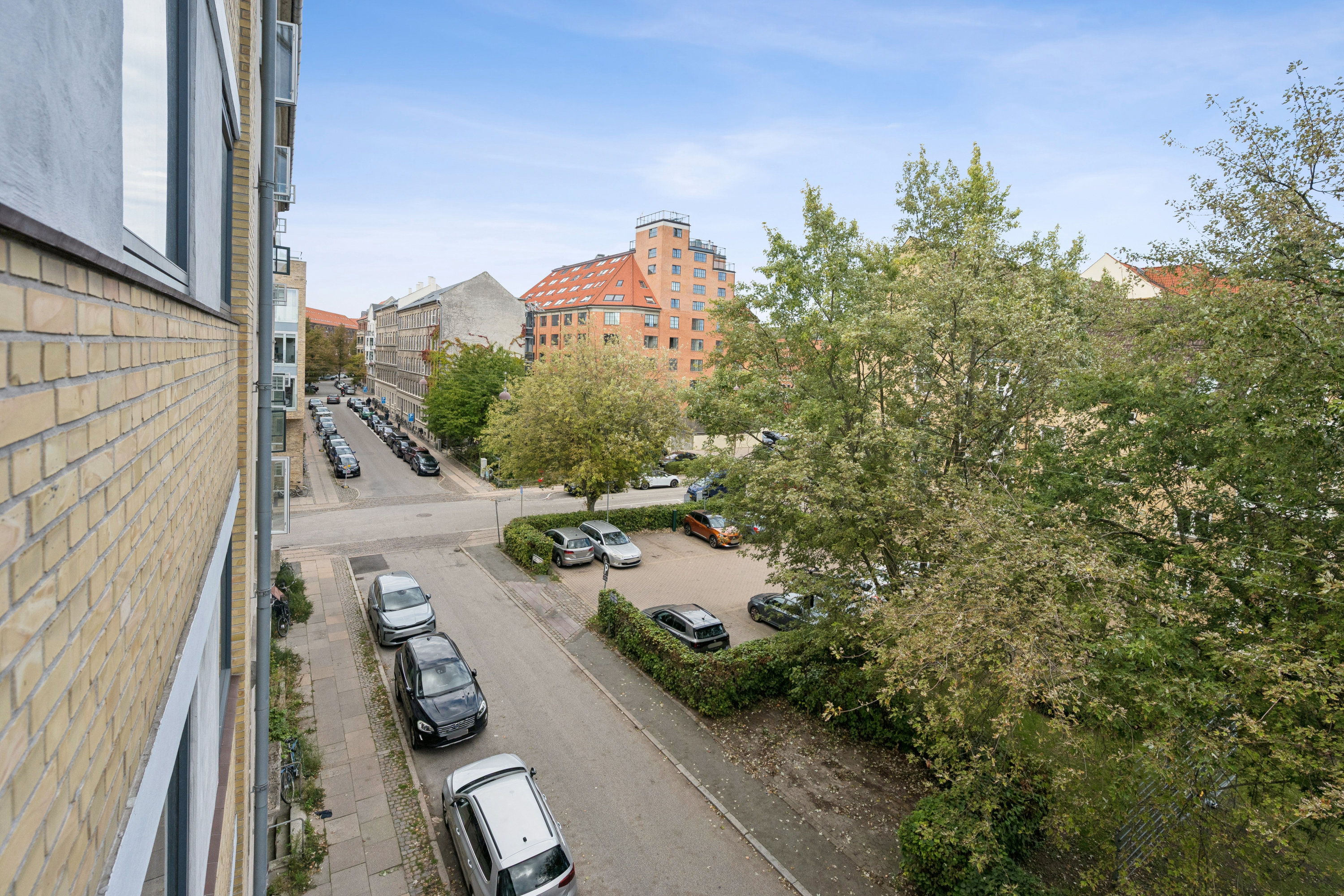 Fremhævet andet billede i fuldskærmstilstand. Billede af Silkeborggade 21, 3. th., 2100 København Ø