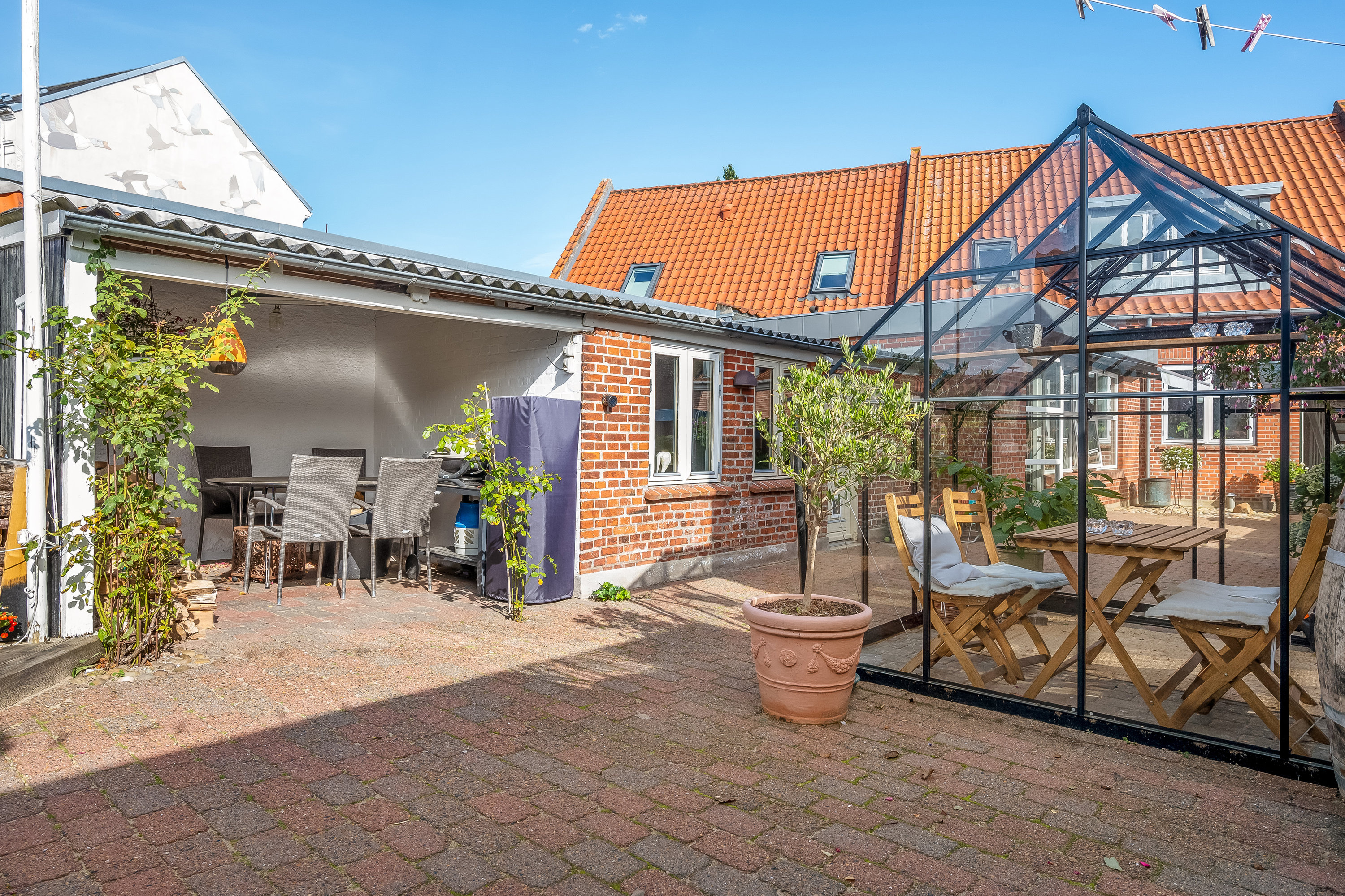 Fremhævet terrasse billede i fuldskærmstilstand. Billede af Smedegade 15, 6800 Varde