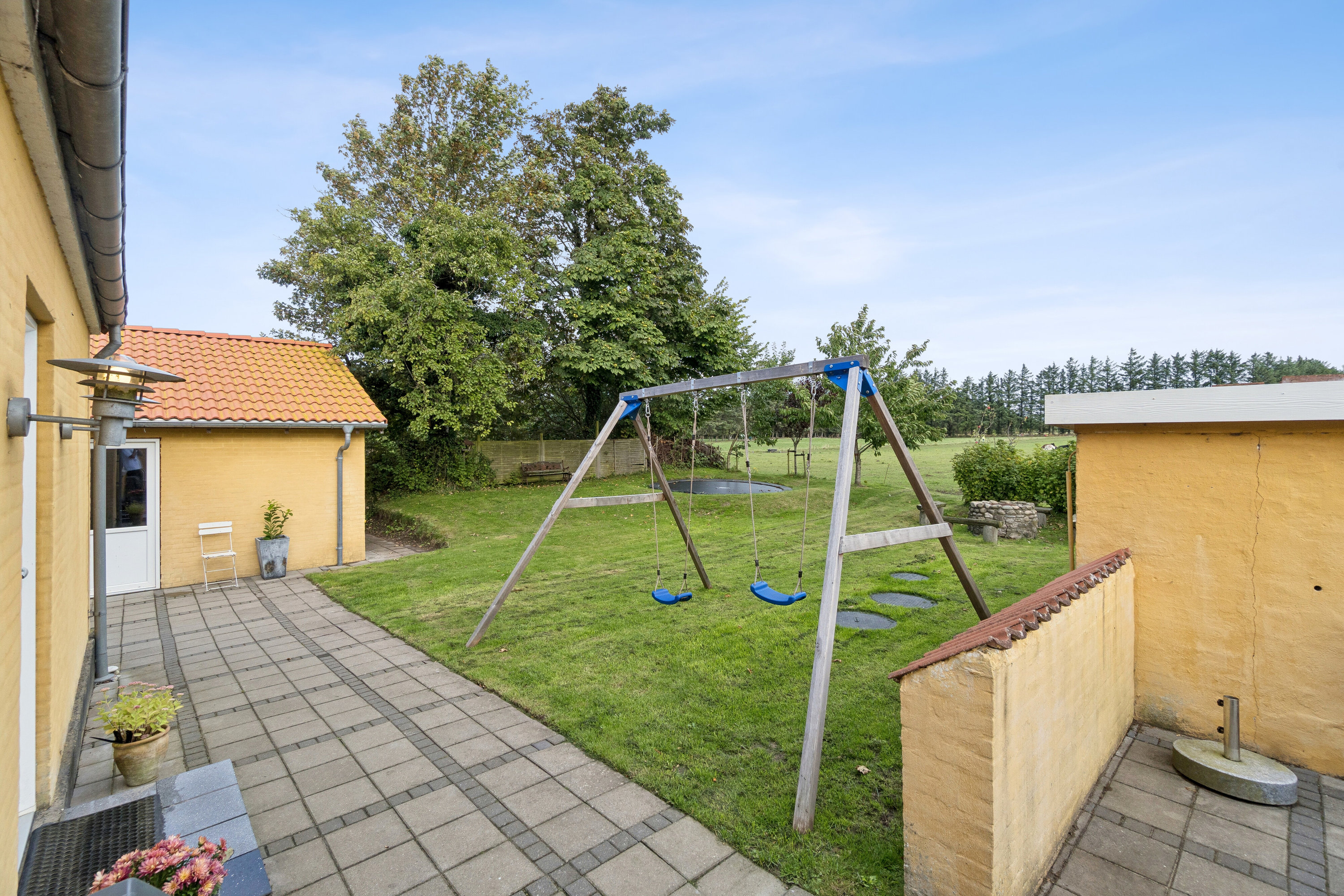 Fremhævet set fra haven billede i fuldskærmstilstand. Billede af Trapsandevej 72, Vang, 7700 Thisted