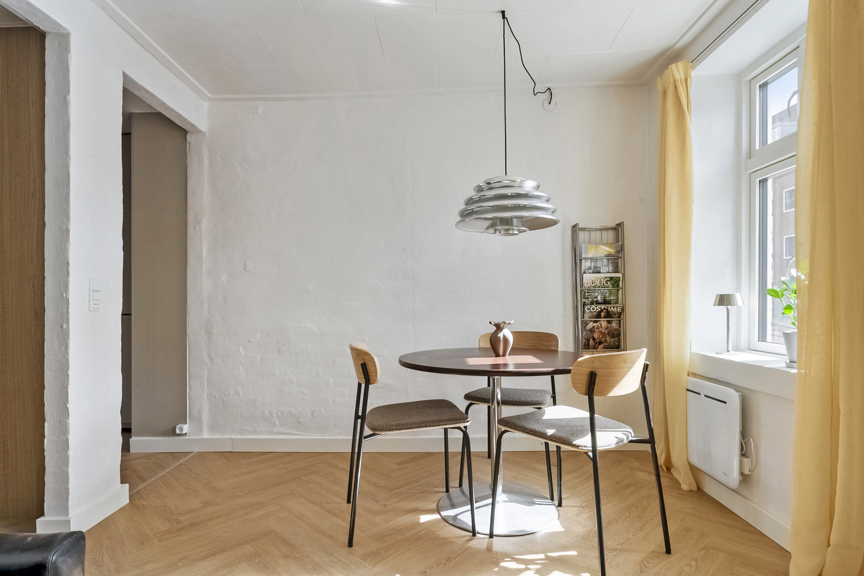 Fremhævet spisestue billede i fuldskærmstilstand. Billede af Skovvangsvej 3A, st., 8200 Aarhus N