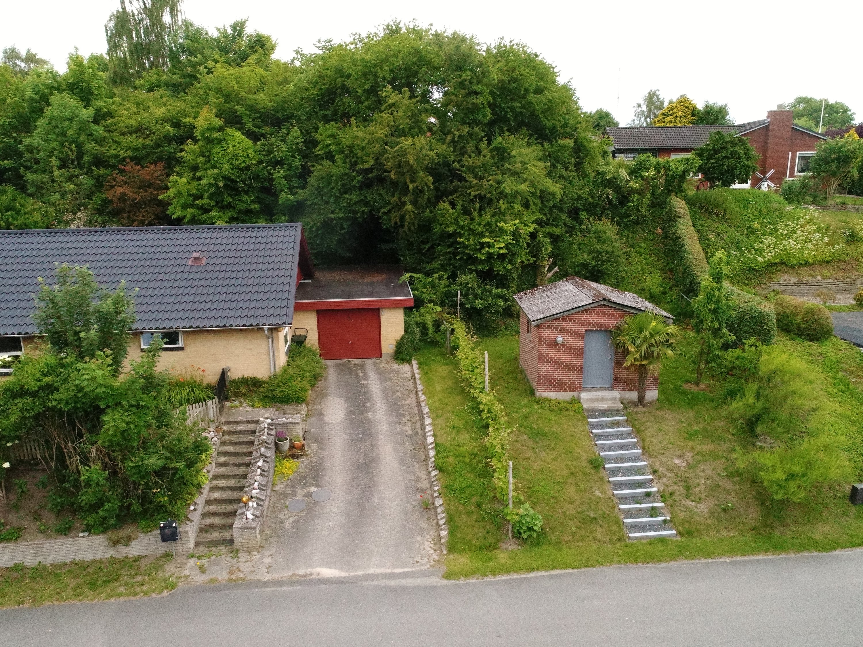 Fremhævet  billede i fuldskærmstilstand. Billede af Balevej 1, Ommestrup, 8544 Mørke