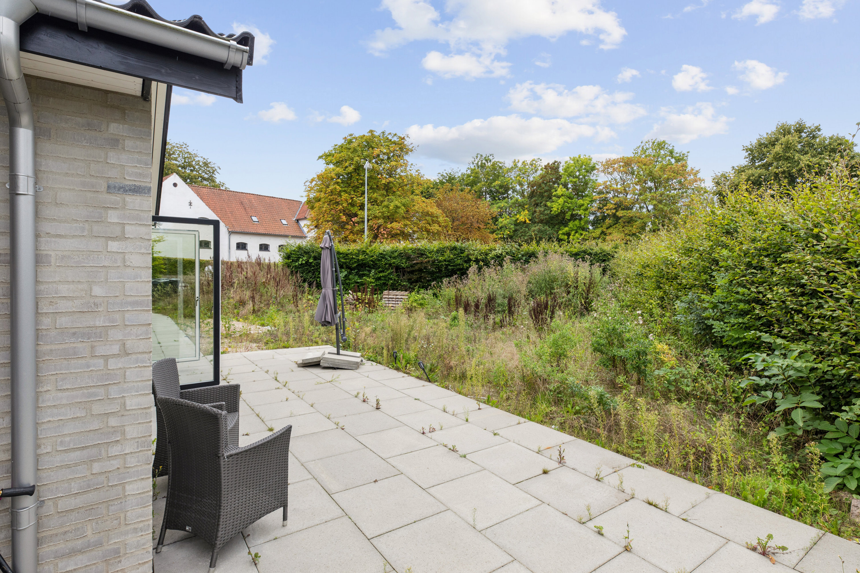 Fremhævet terrasse billede i fuldskærmstilstand. Billede af Skolevej 39, 2630 Taastrup