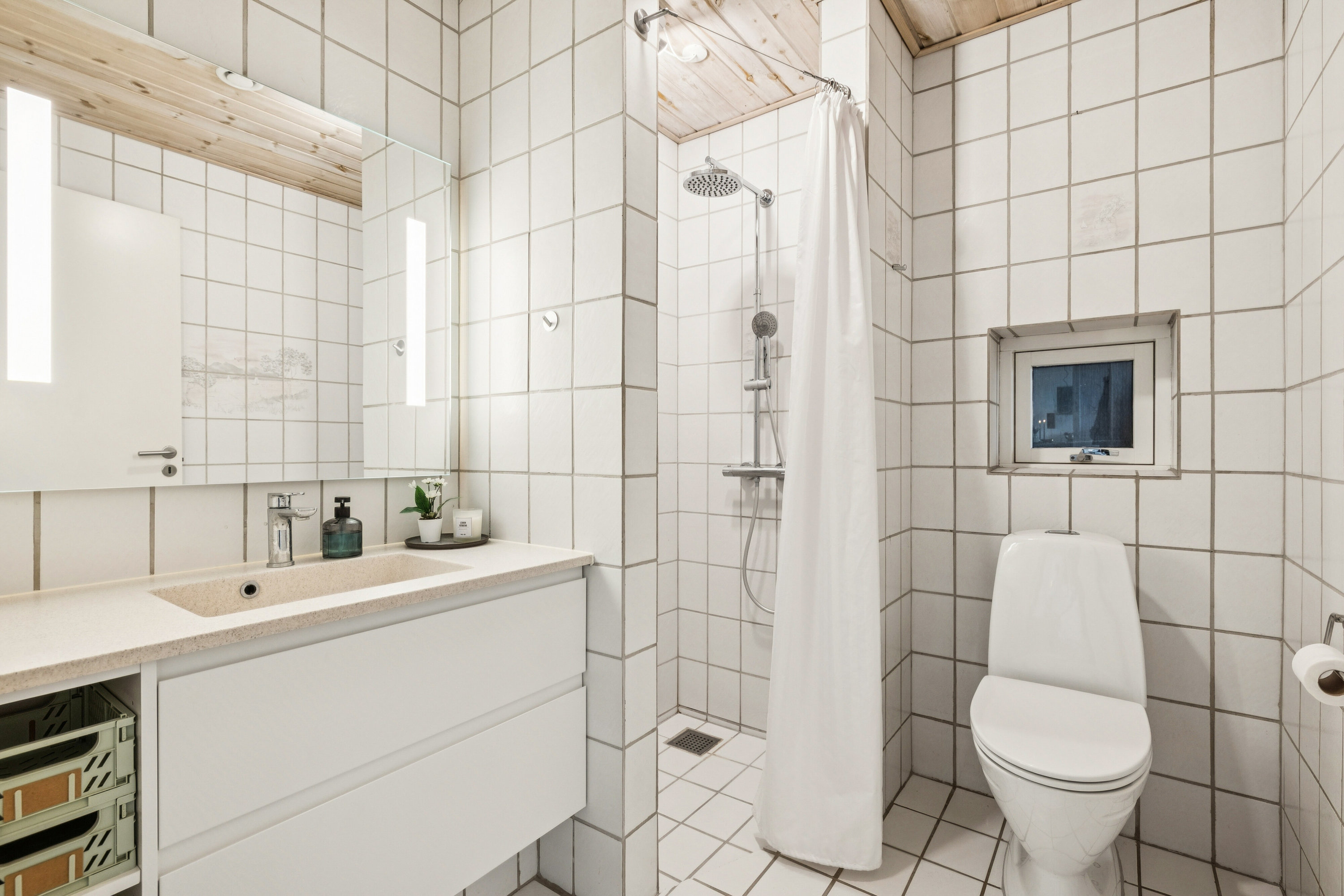 Fremhævet toilet billede i fuldskærmstilstand. Billede af Skelbækvej 103, 9800 Hjørring