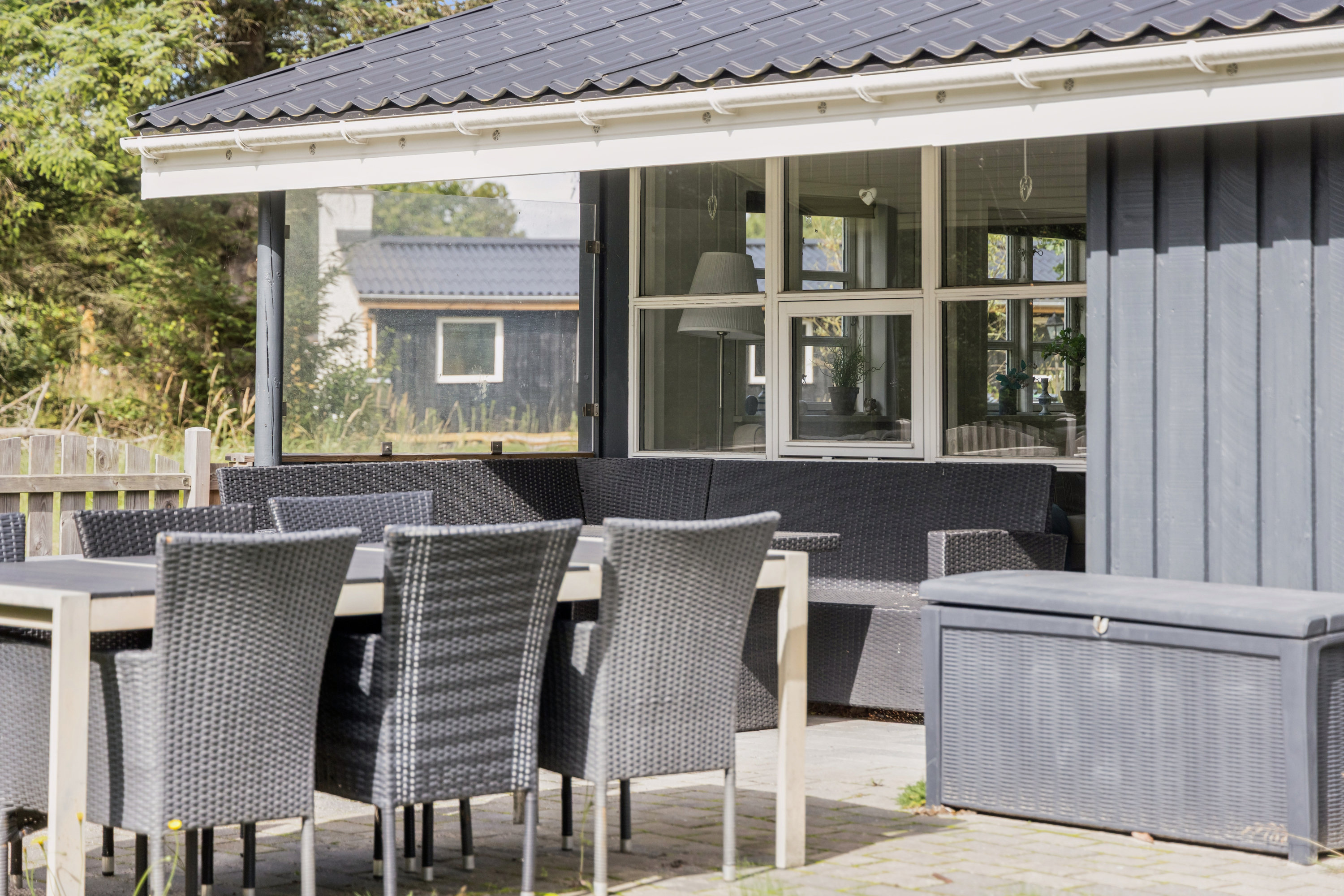 Fremhævet terrasse billede i fuldskærmstilstand. Billede af Kongevejen 12, 9370 Hals
