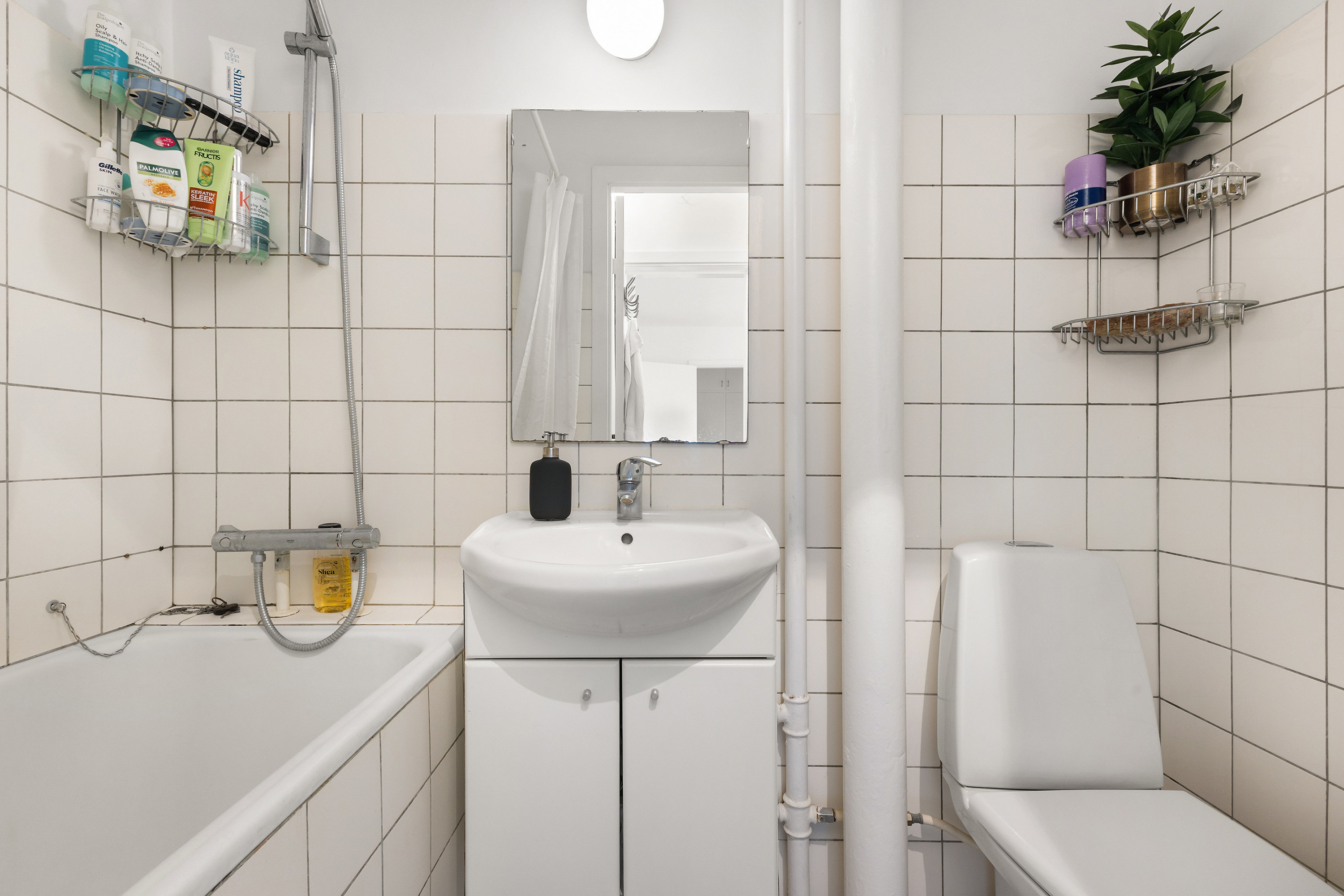Fremhævet badeværelse billede i fuldskærmstilstand. Billede af Ordrupvej 41B, st. 3., 2920 Charlottenlund