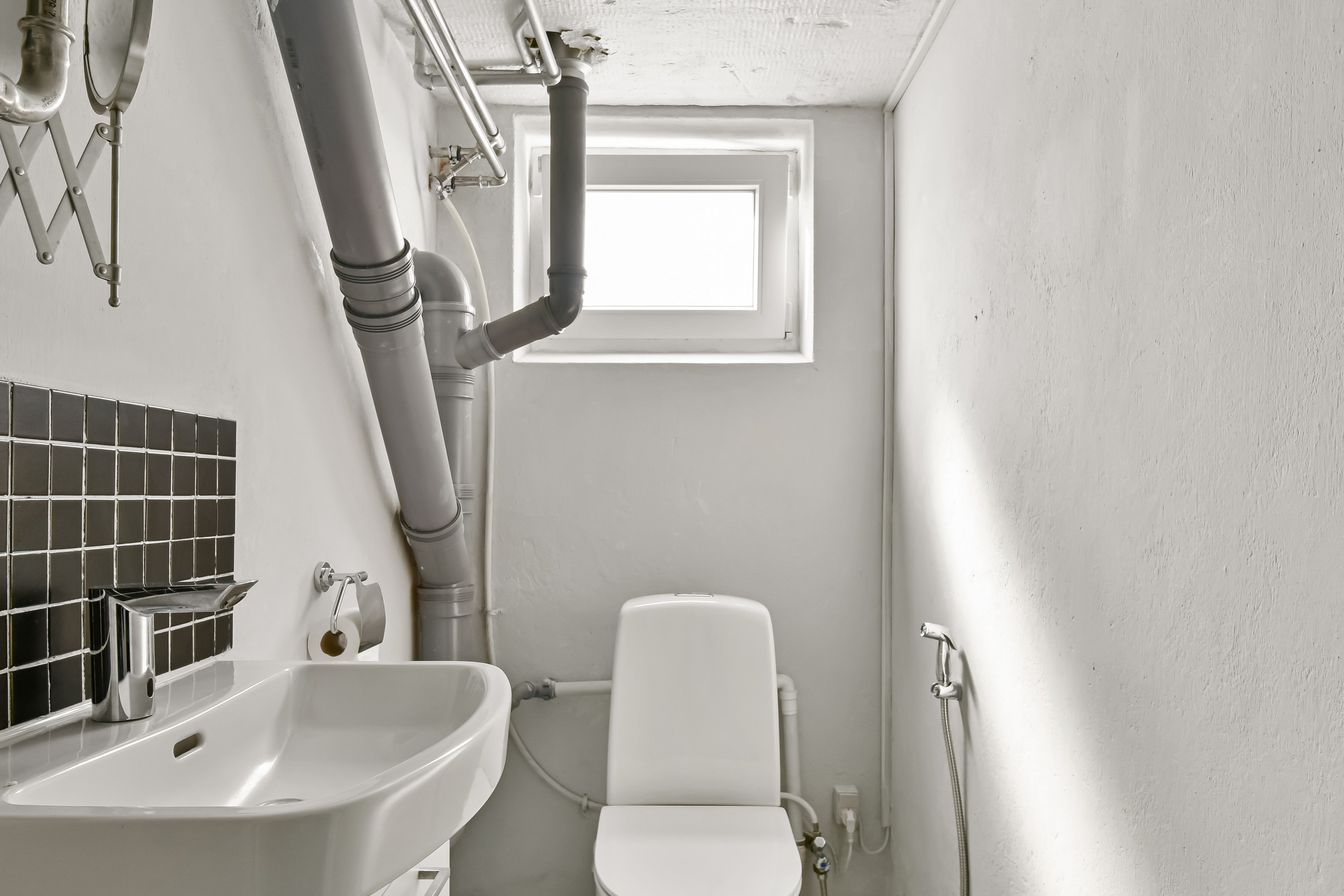 Fremhævet toilet billede i fuldskærmstilstand. Billede af Humlevænget 5, Hammerum, 7400 Herning