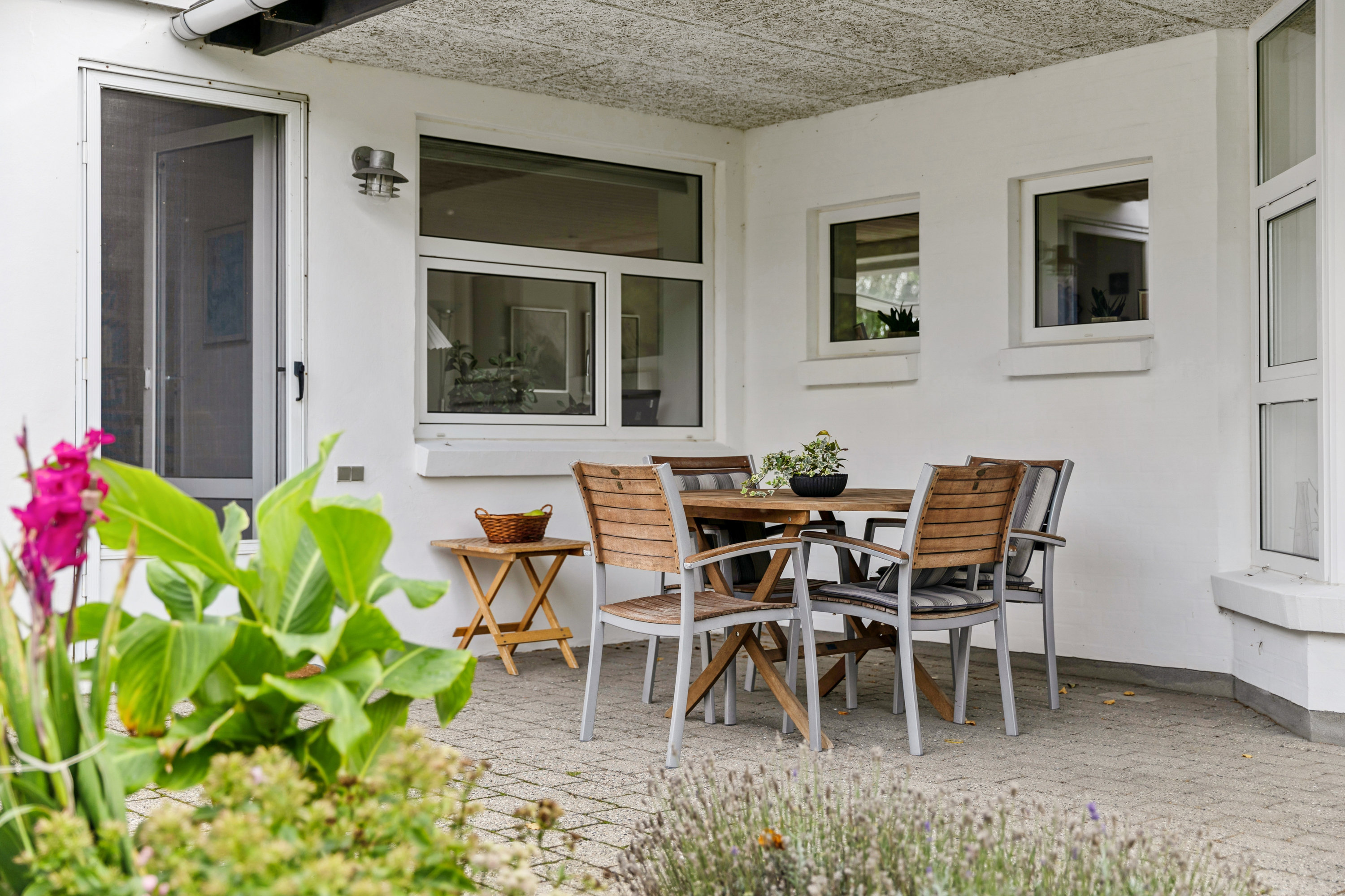 Fremhævet terrasse billede i fuldskærmstilstand. Billede af Fyrkildevej 46, 9610 Nørager