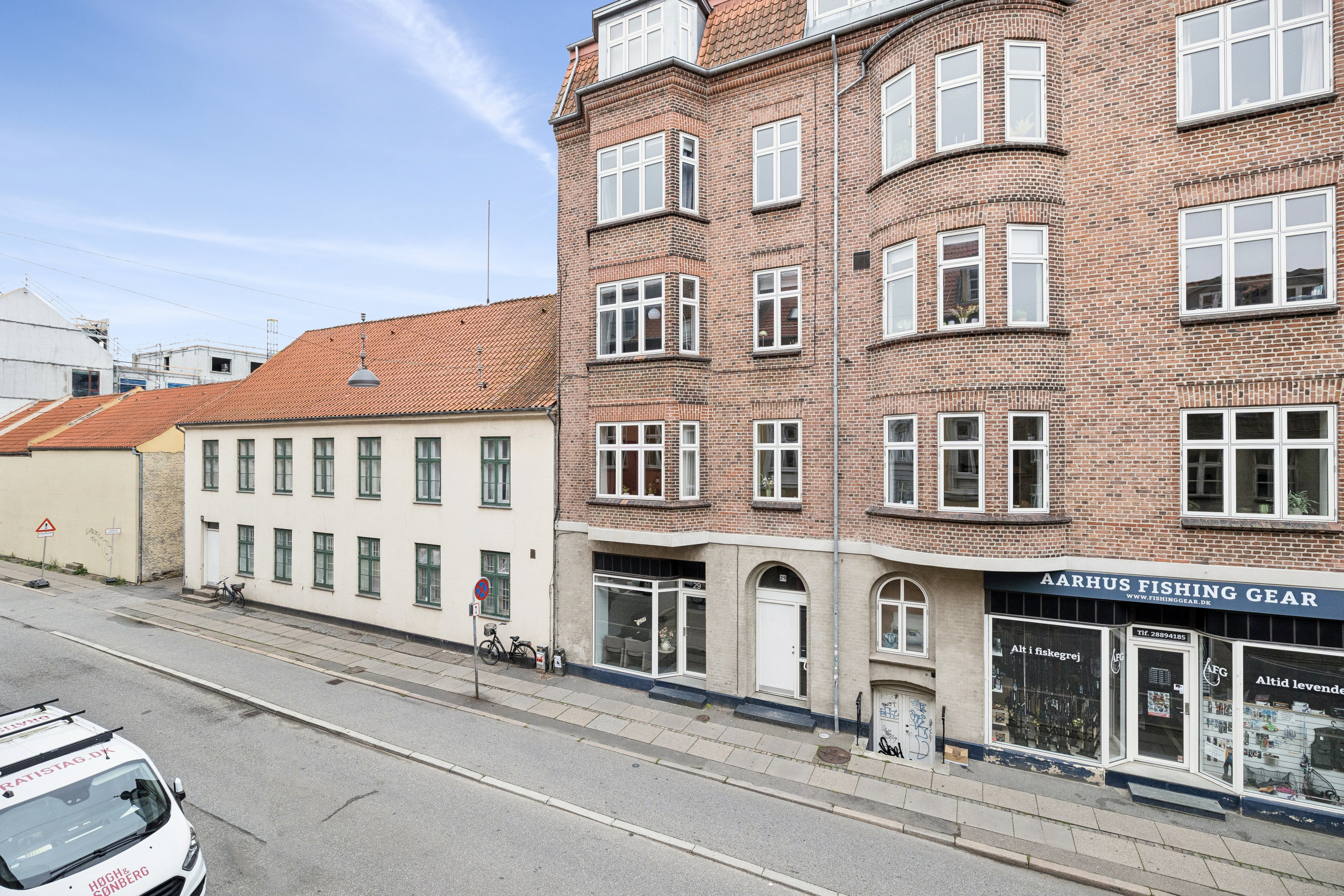 Fremhævet andet billede i fuldskærmstilstand. Billede af Fredensgade 30, 1. th., 8000 Aarhus C
