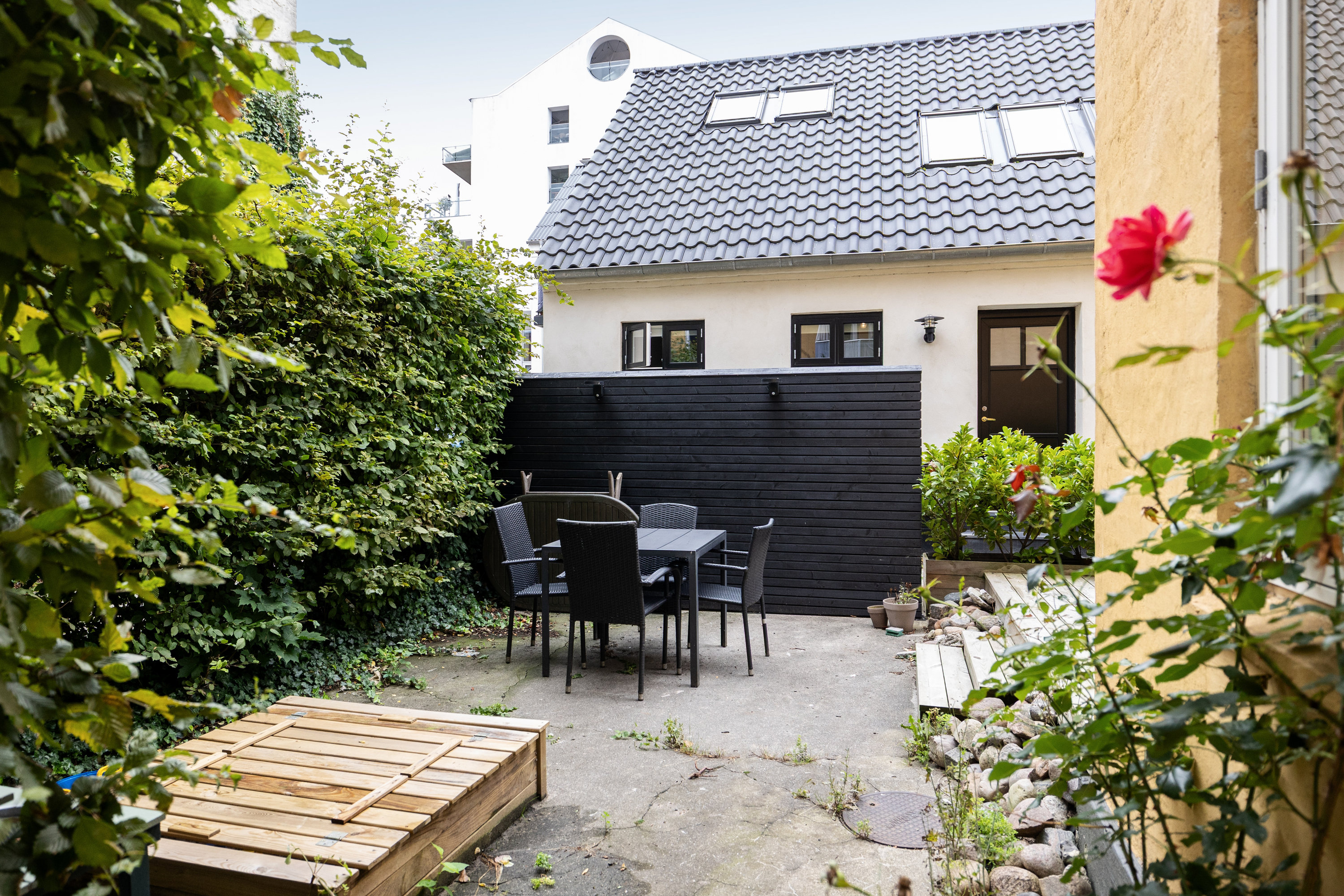 Fremhævet terrasse billede i fuldskærmstilstand. Billede af Fredensgade 30, 1. th., 8000 Aarhus C
