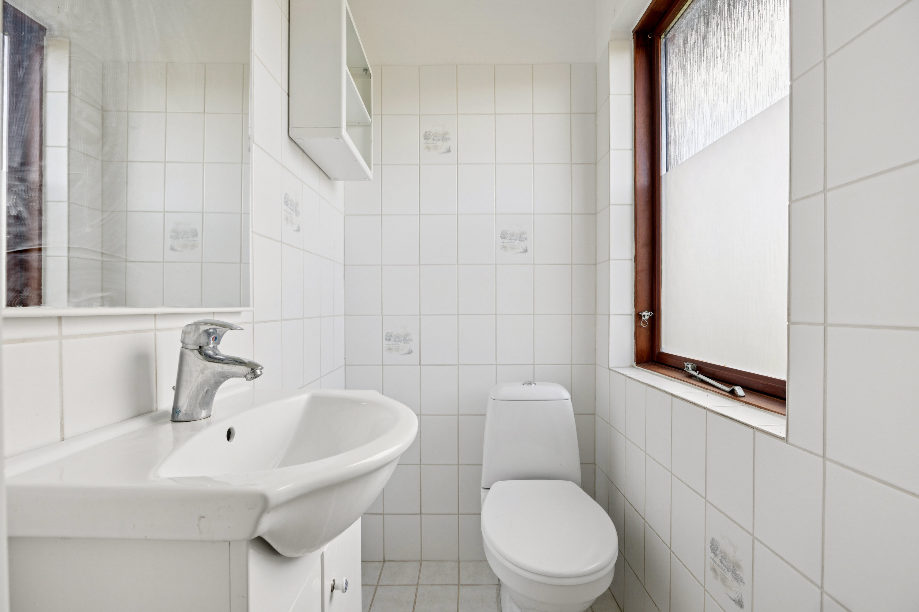 Fremhævet gæstetoilet billede i fuldskærmstilstand. Billede af Dønnergårds Alle 47, 2670 Greve