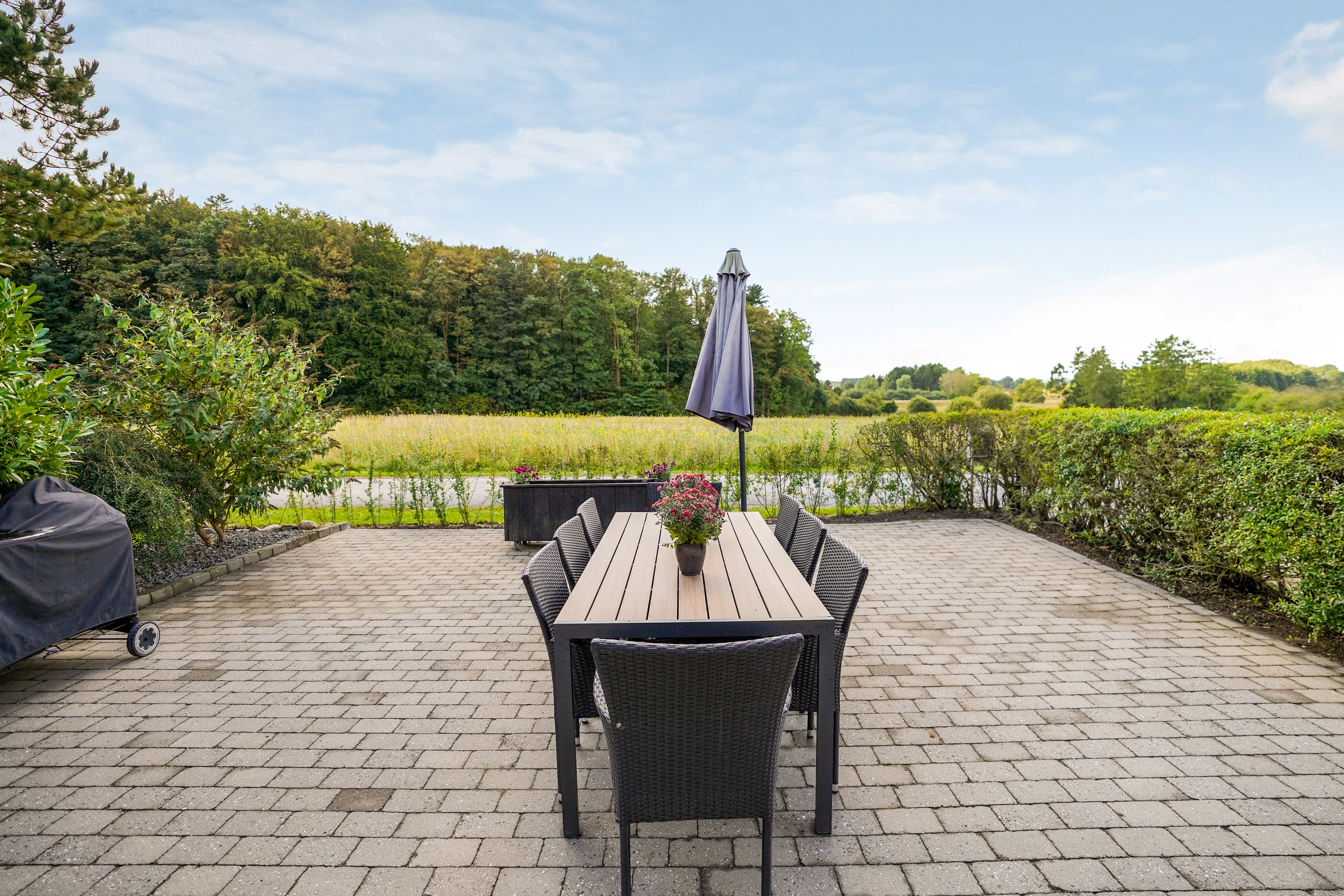Fremhævet terrasse billede i fuldskærmstilstand. Billede af Teglværksvej 15, Skalbjerg, 5492 Vissenbjerg