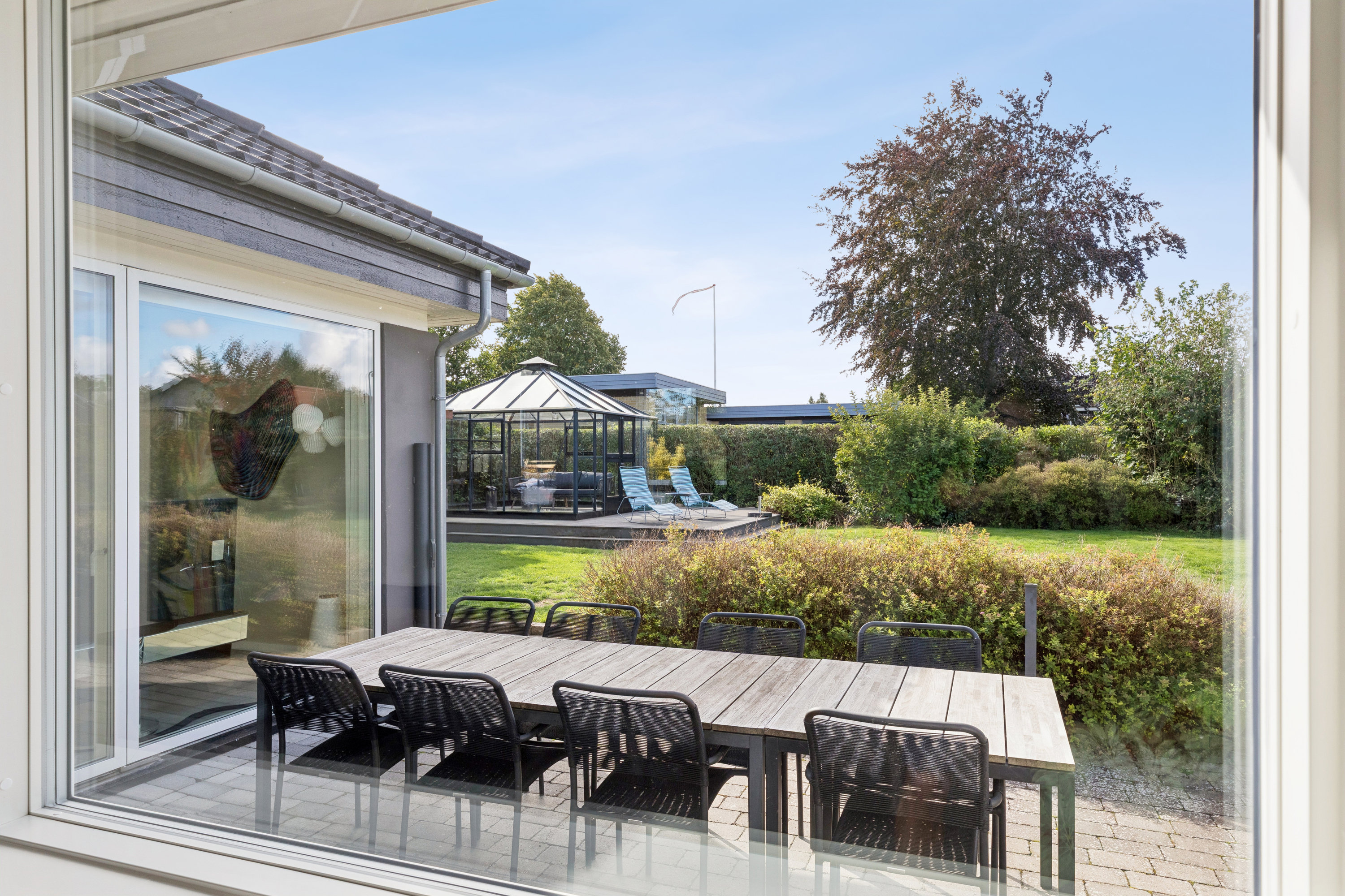 Fremhævet terrasse billede i fuldskærmstilstand. Billede af Stendiget 14, Sengeløse, 2630 Taastrup