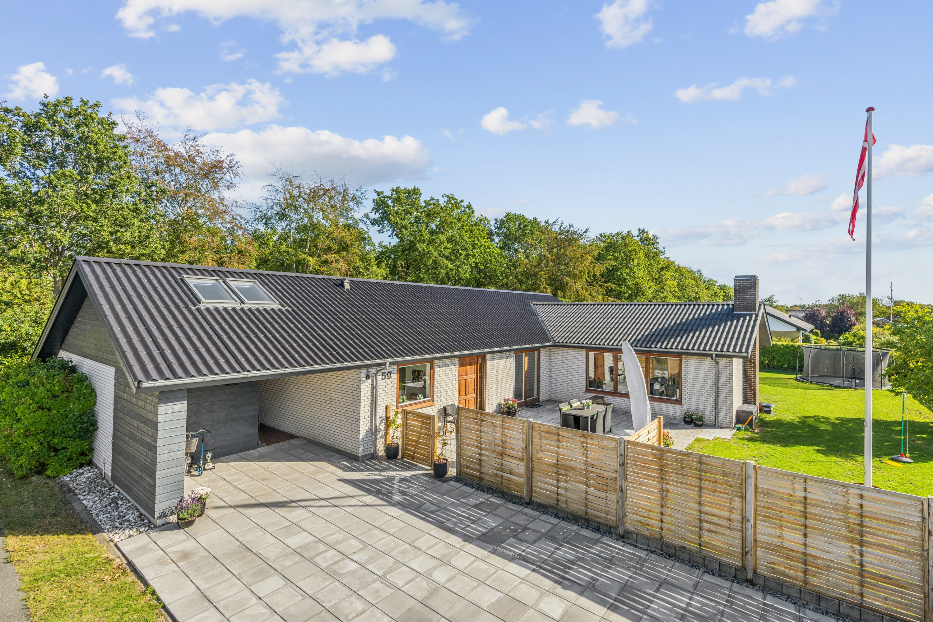 Hegely 59, 9320 Hjallerup