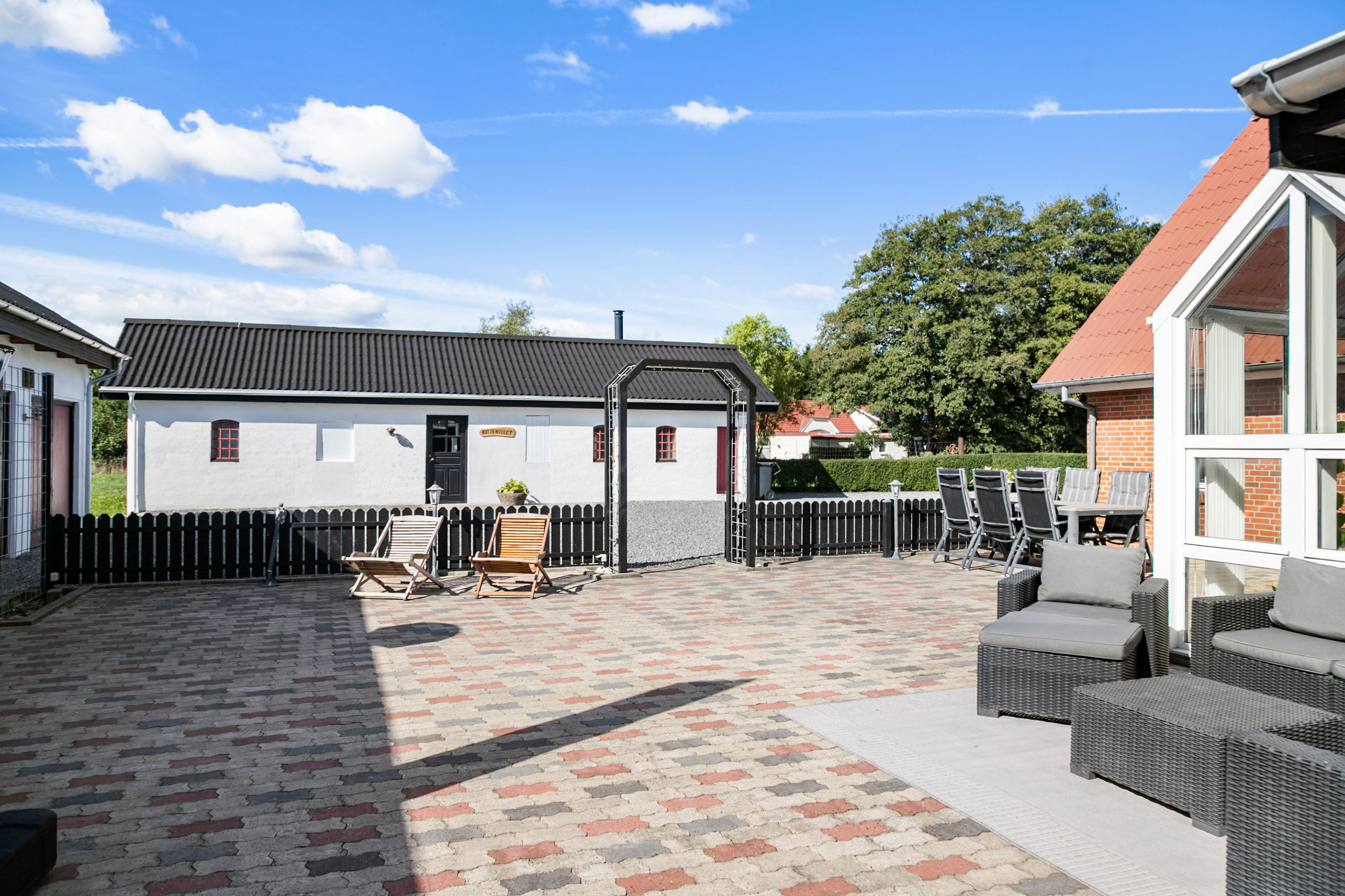 Fremhævet terrasse billede i fuldskærmstilstand. Billede af Hollenstedvej 3, Ørum, 9320 Hjallerup