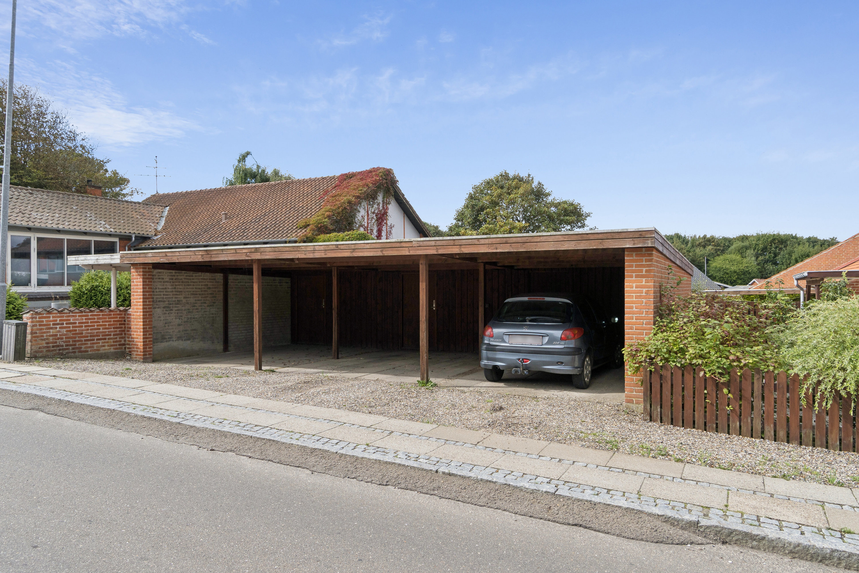 Fremhævet carport billede i fuldskærmstilstand. Billede af Søndergade 24C, 7760 Hurup Thy