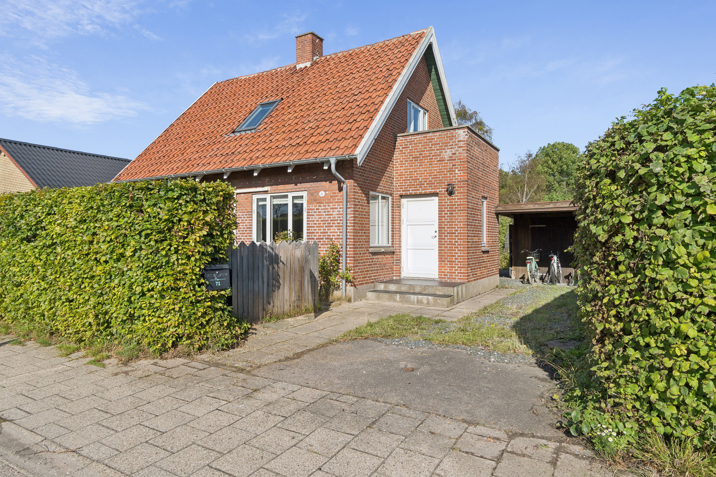 Fremhævet set fra vejen billede i fuldskærmstilstand. Billede af Slagelsevej 71, 4400 Kalundborg