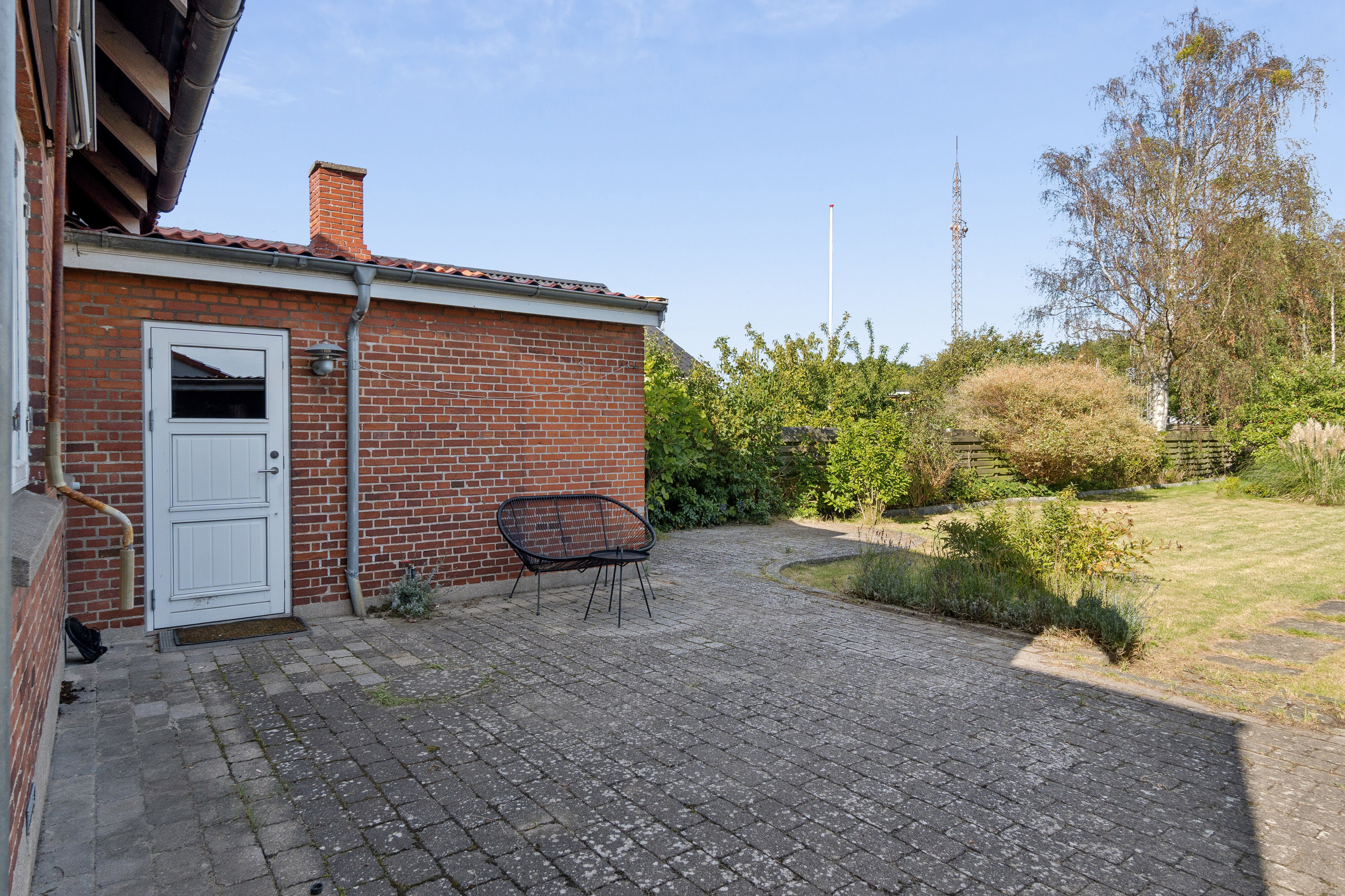 Fremhævet set fra haven billede i fuldskærmstilstand. Billede af Slagelsevej 71, 4400 Kalundborg
