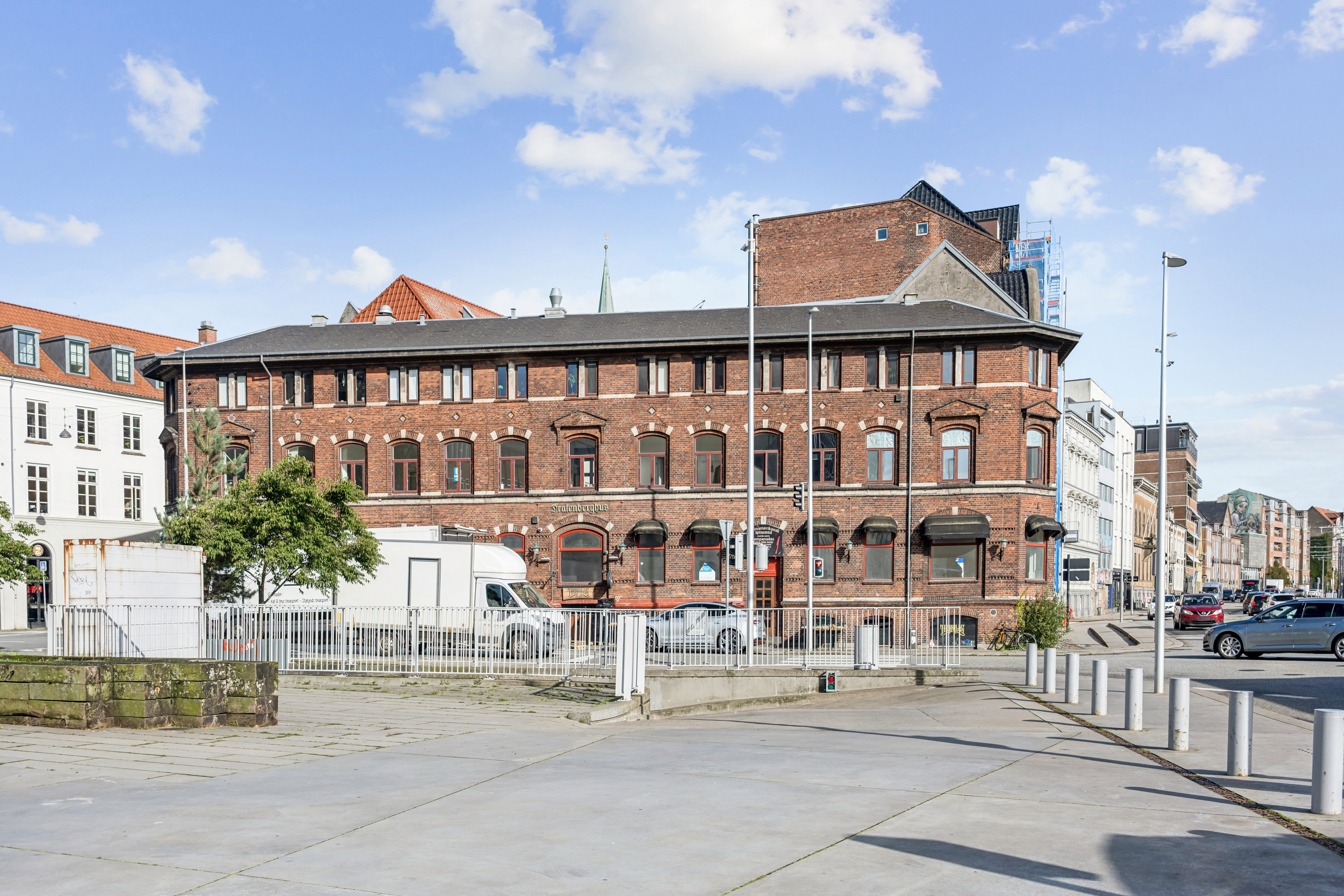 Fremhævet andet billede i fuldskærmstilstand. Billede af Mindebrogade 2, 1. th., 8000 Aarhus C