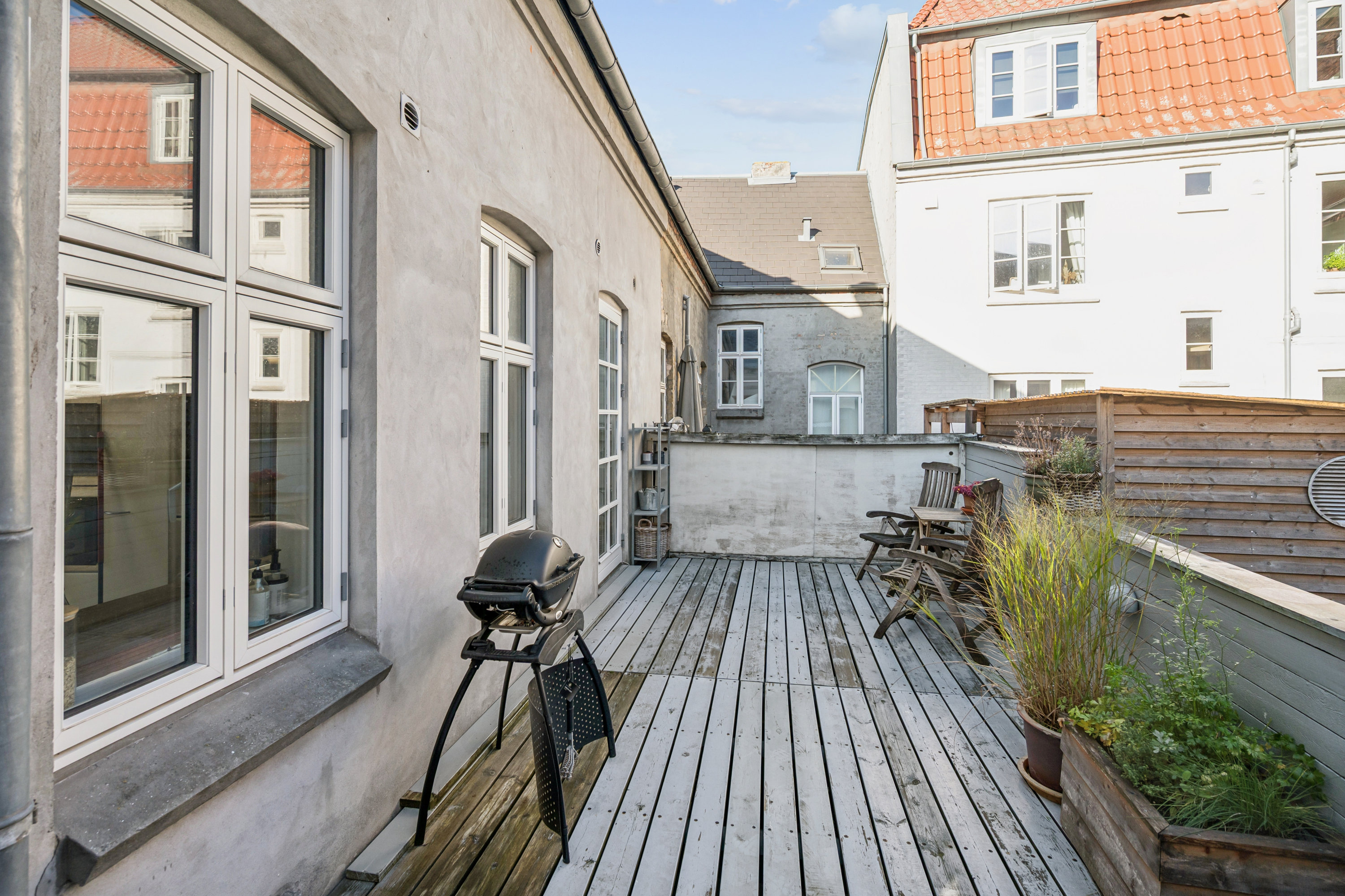 Fremhævet andet billede i fuldskærmstilstand. Billede af Mindebrogade 2, 1. th., 8000 Aarhus C