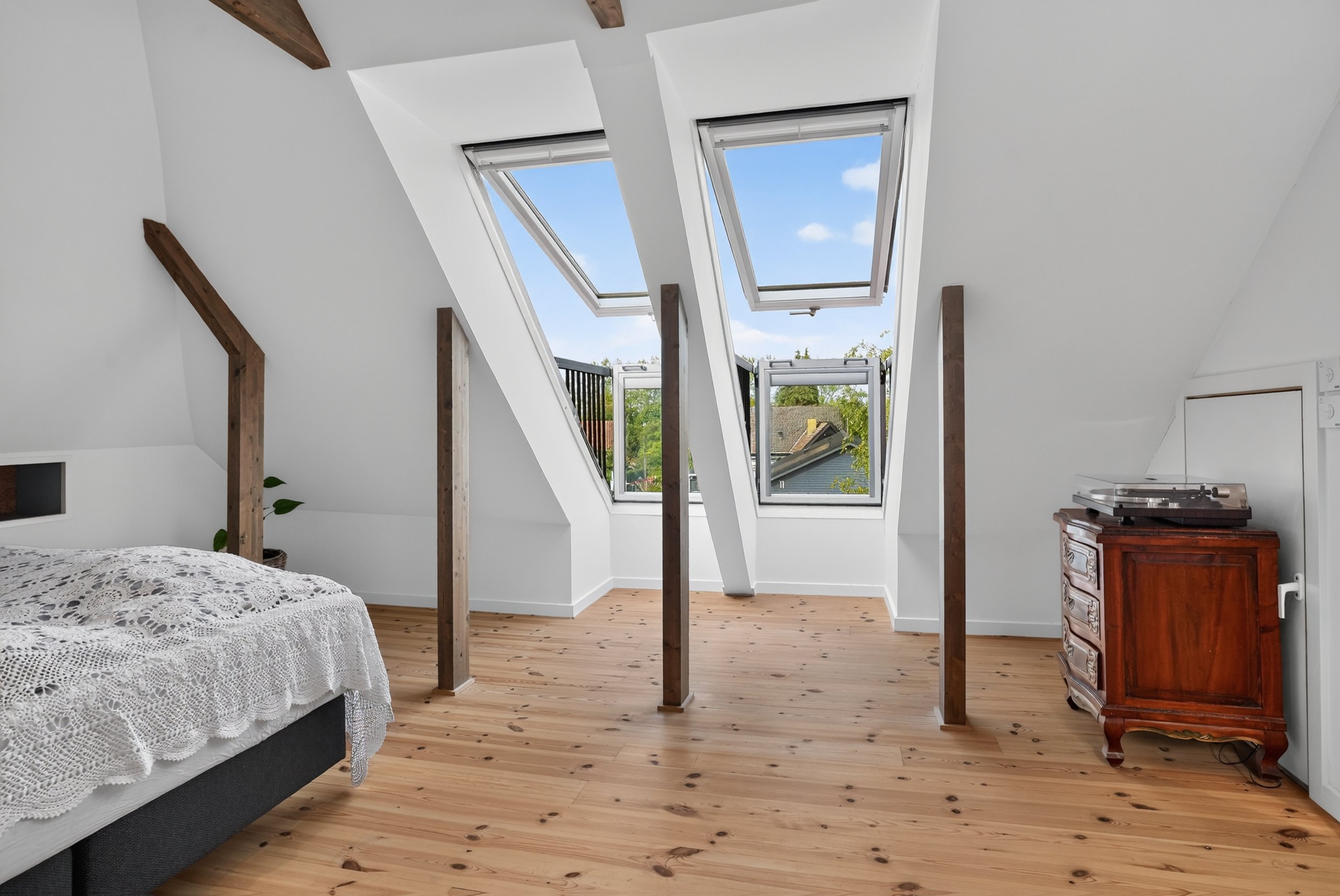 Fremhævet værelse billede i fuldskærmstilstand. Billede af Hirsevangen 16, 2750 Ballerup
