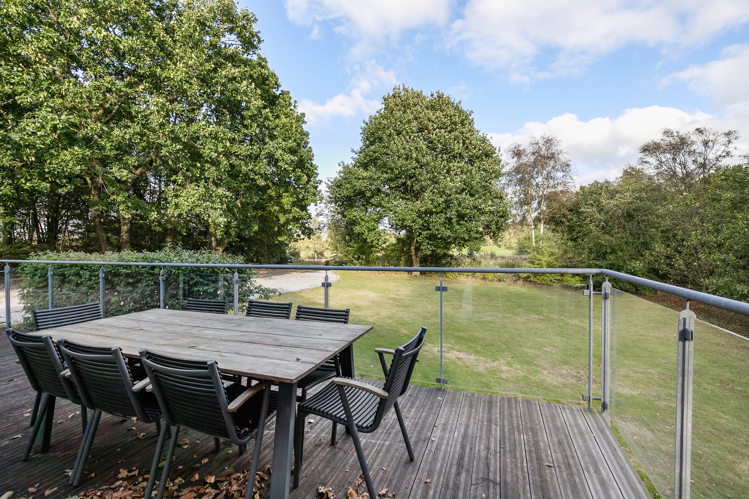 Fremhævet terrasse billede i fuldskærmstilstand. Billede af Gattenvej 90, Gatten, 9640 Farsø