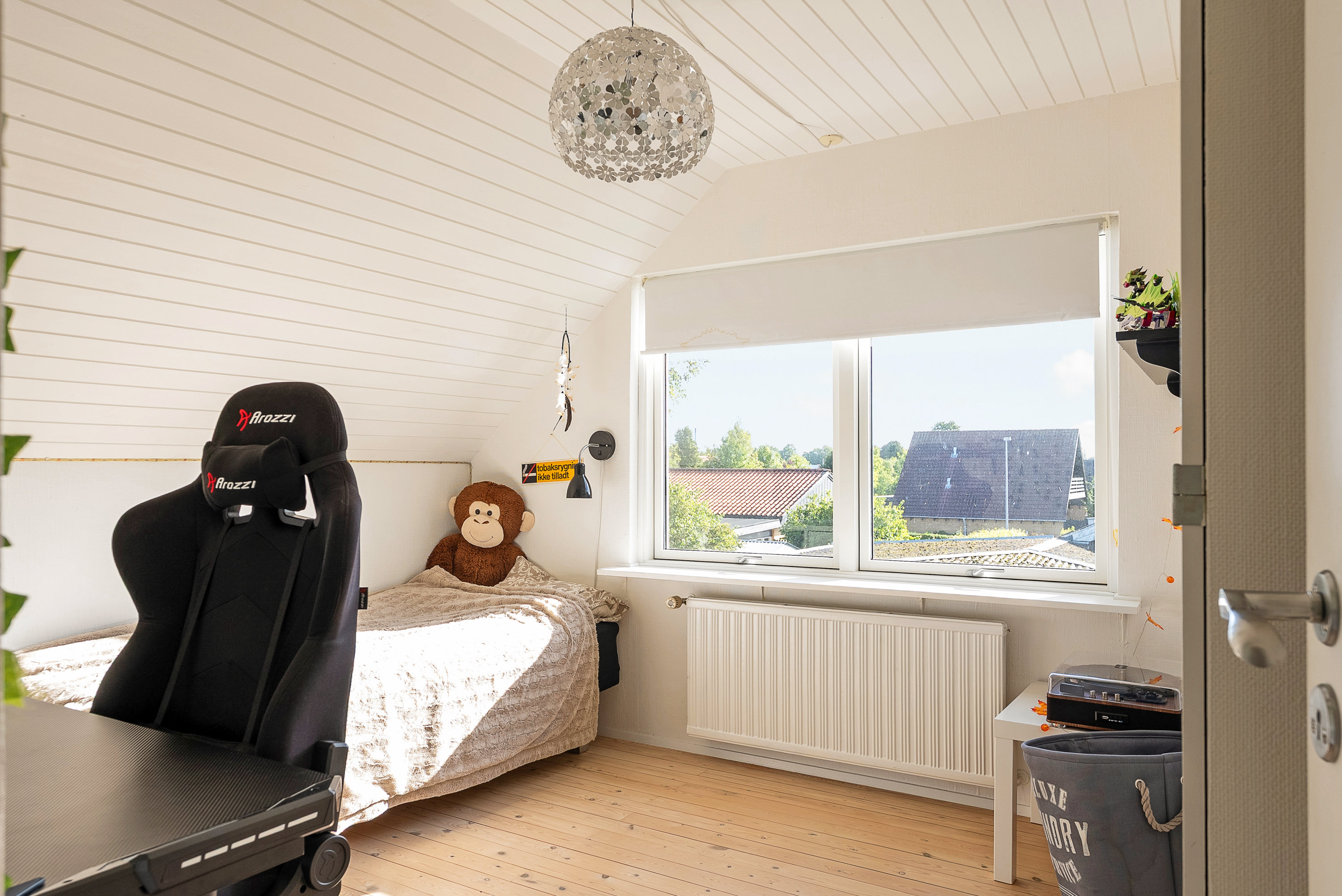 Fremhævet soveværelse billede i fuldskærmstilstand. Billede af Solsortvej 14, Korup, 5210 Odense NV
