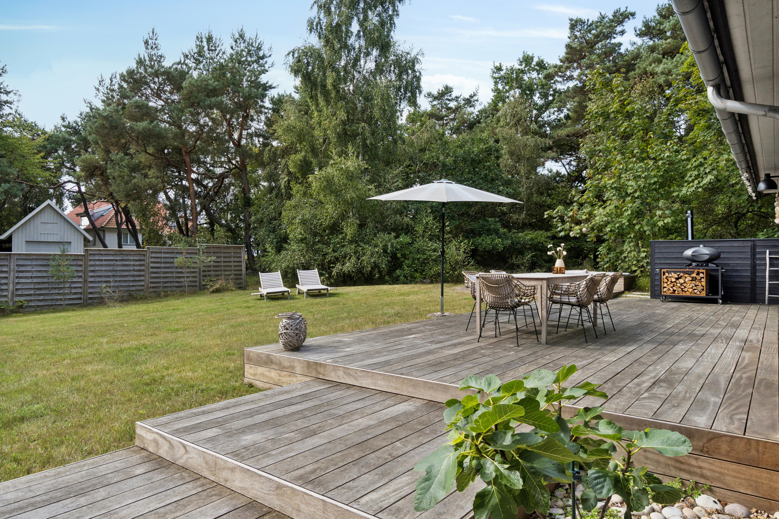 Fremhævet terrasse billede i fuldskærmstilstand. Billede af Stampen Vej 6 21A, Nylars, 3700 Rønne