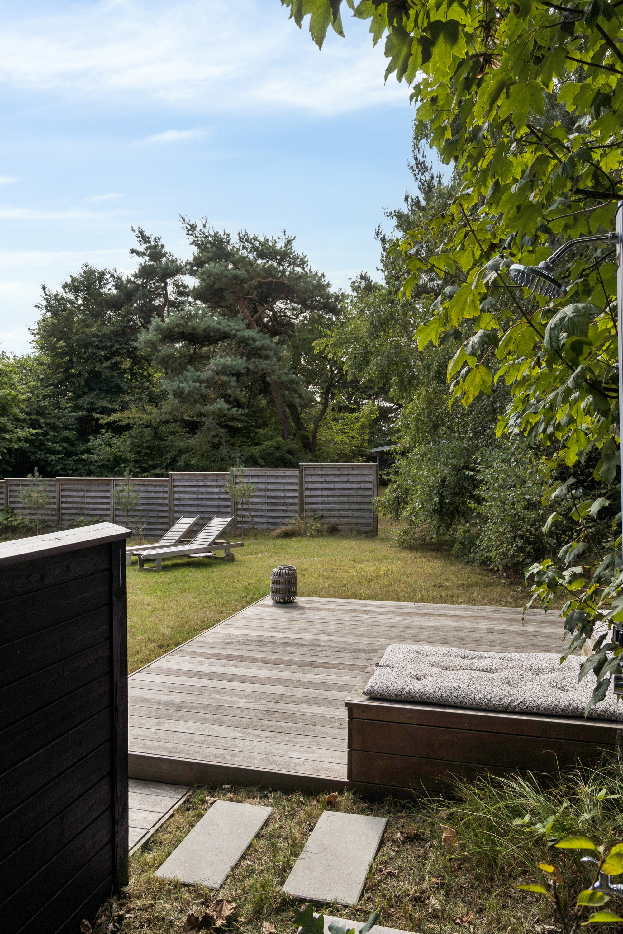 Fremhævet terrasse billede i fuldskærmstilstand. Billede af Stampen Vej 6 21A, Nylars, 3700 Rønne