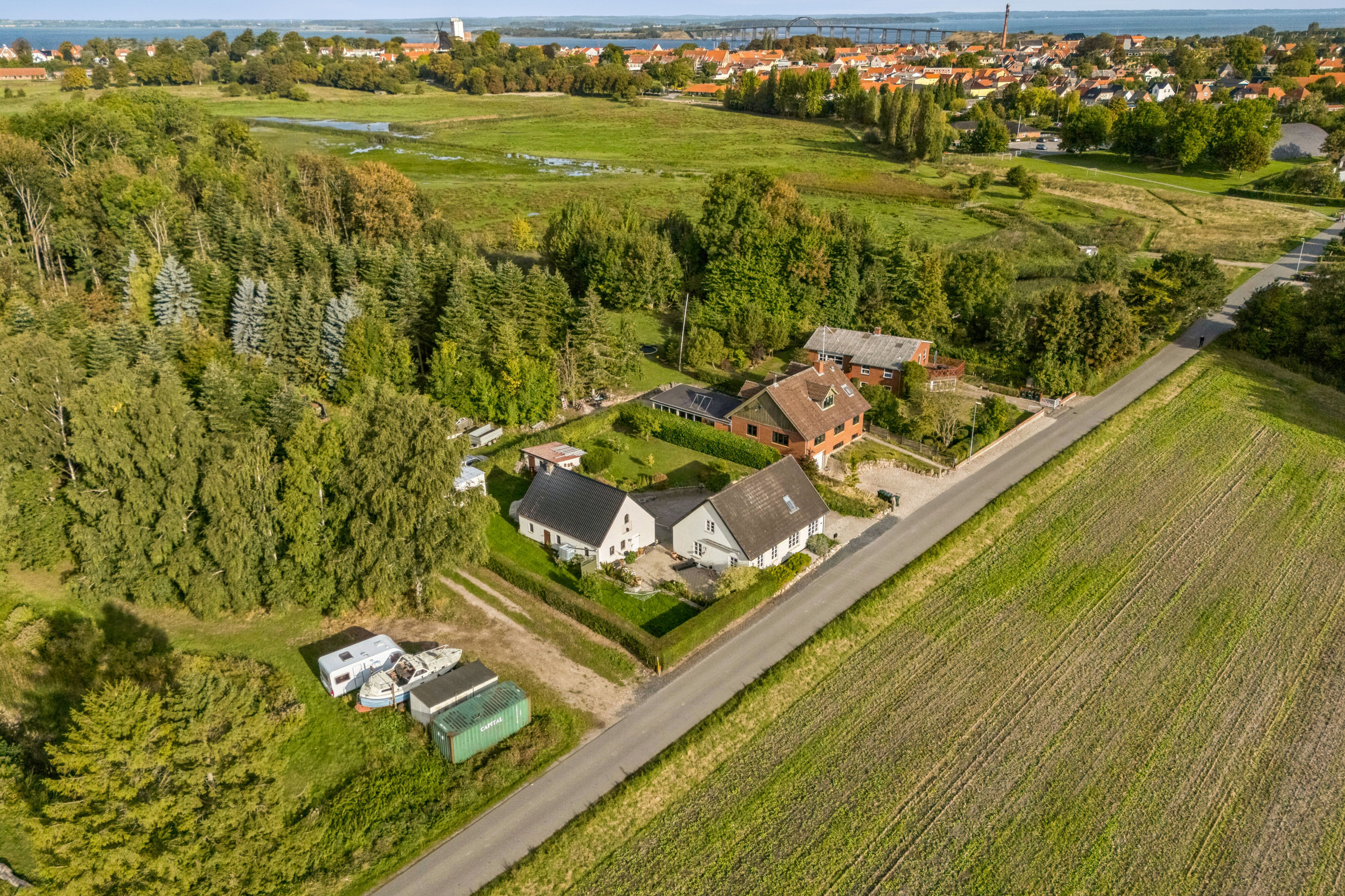 Fremhævet luftfoto billede i fuldskærmstilstand. Billede af Spangevej 20, Kragholm, 5900 Rudkøbing
