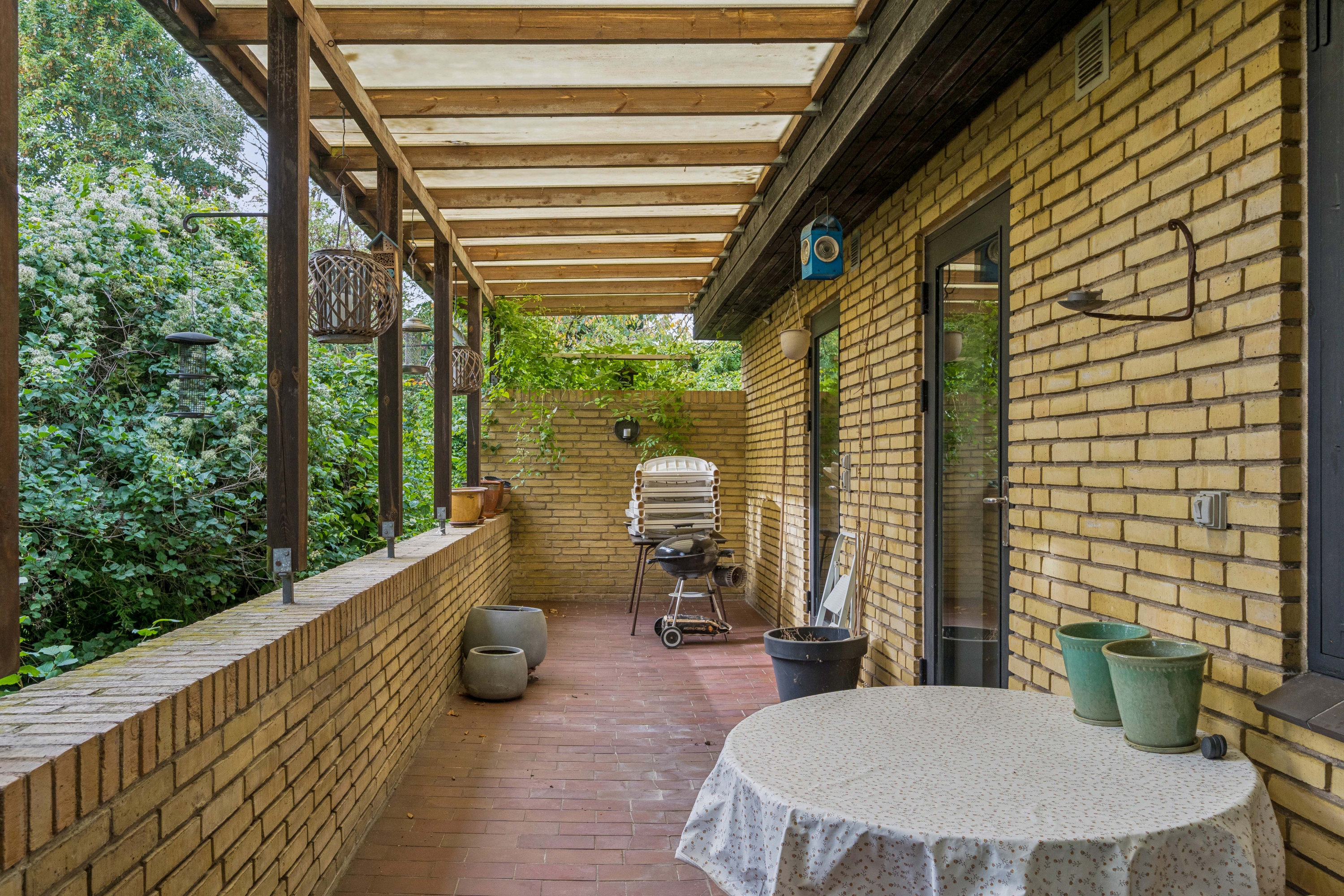 Fremhævet terrasse billede i fuldskærmstilstand. Billede af Bakkevej 5, Hareskov, 3500 Værløse