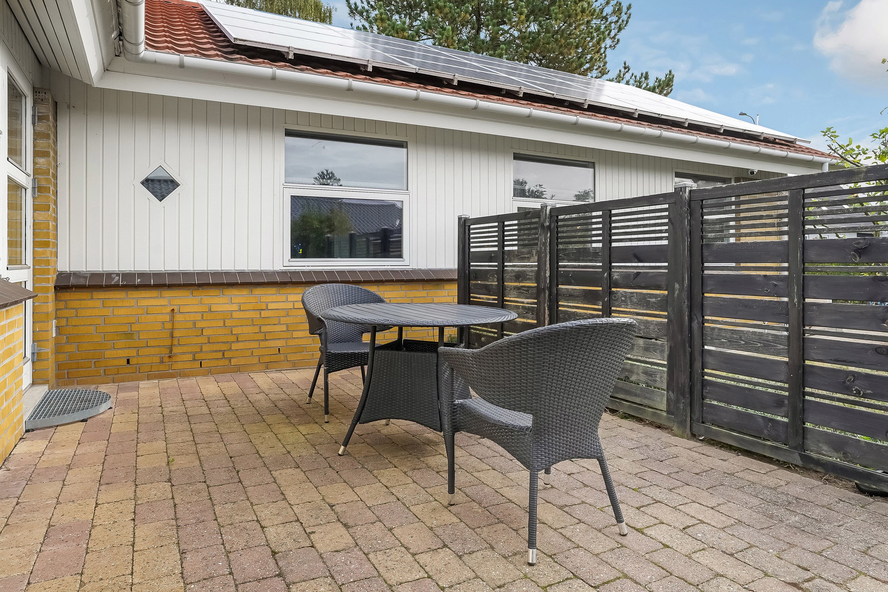 Fremhævet terrasse billede i fuldskærmstilstand. Billede af Hirsevej 5, 5500 Middelfart