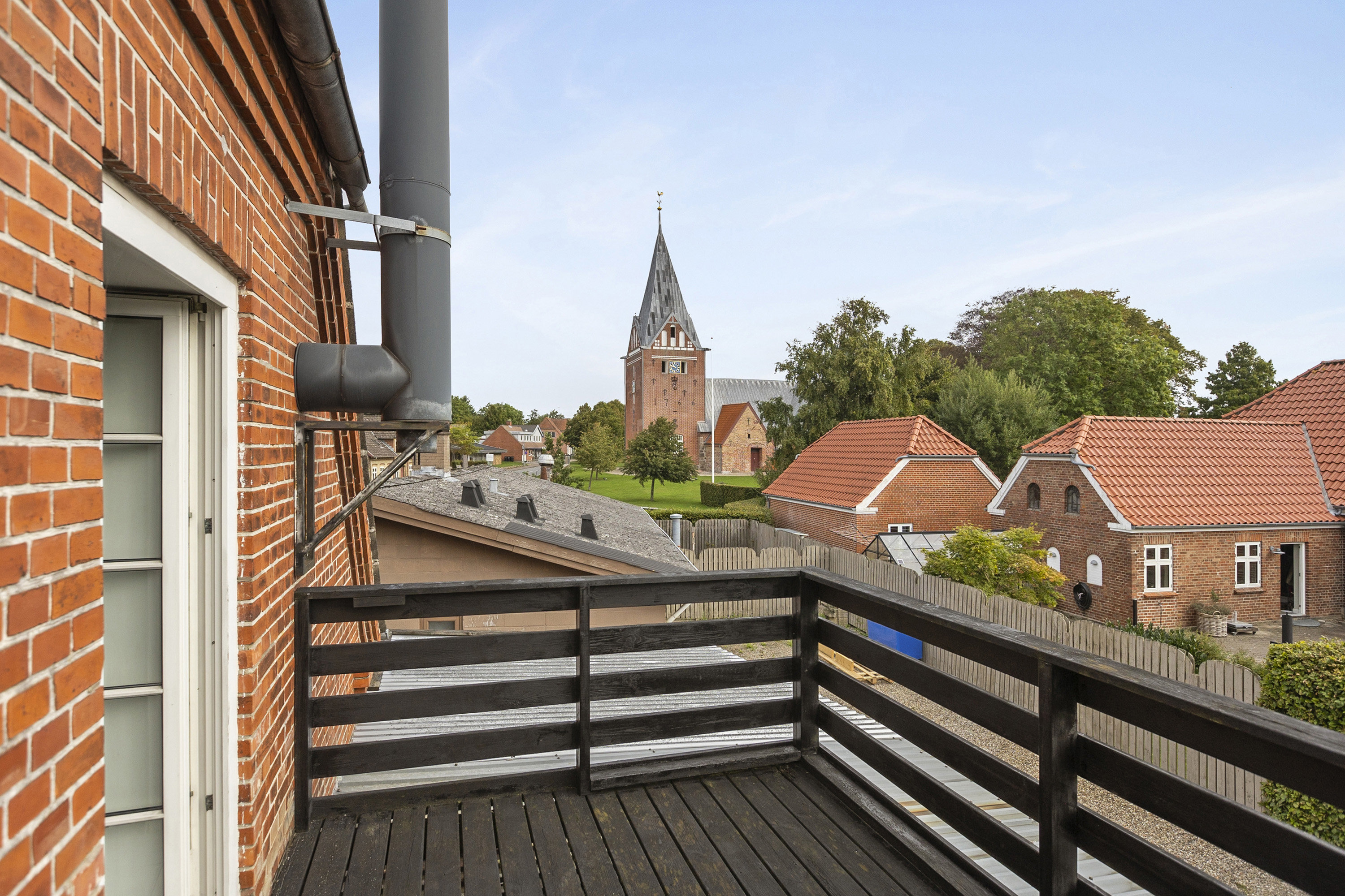 Fremhævet ejendommen billede i fuldskærmstilstand. Billede af Løjt Storegade 5, Løjt Kirkeby, 6200 Aabenraa