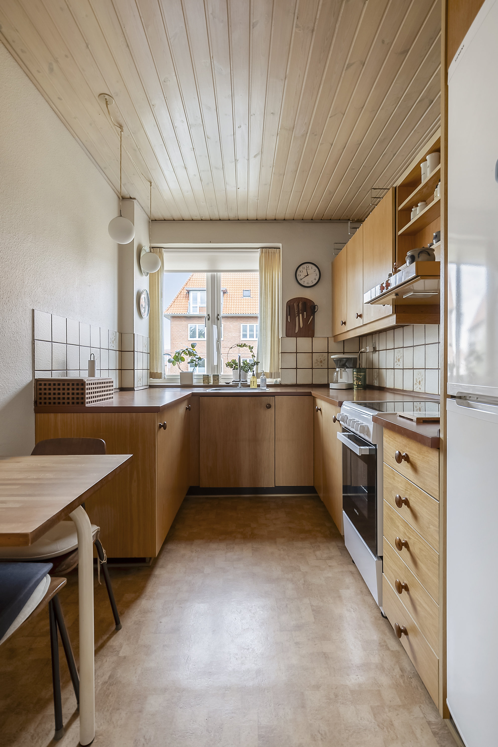 Fremhævet køkken billede i fuldskærmstilstand. Billede af Middelfartvej 54, 1. th., Bolbro, 5200 Odense V