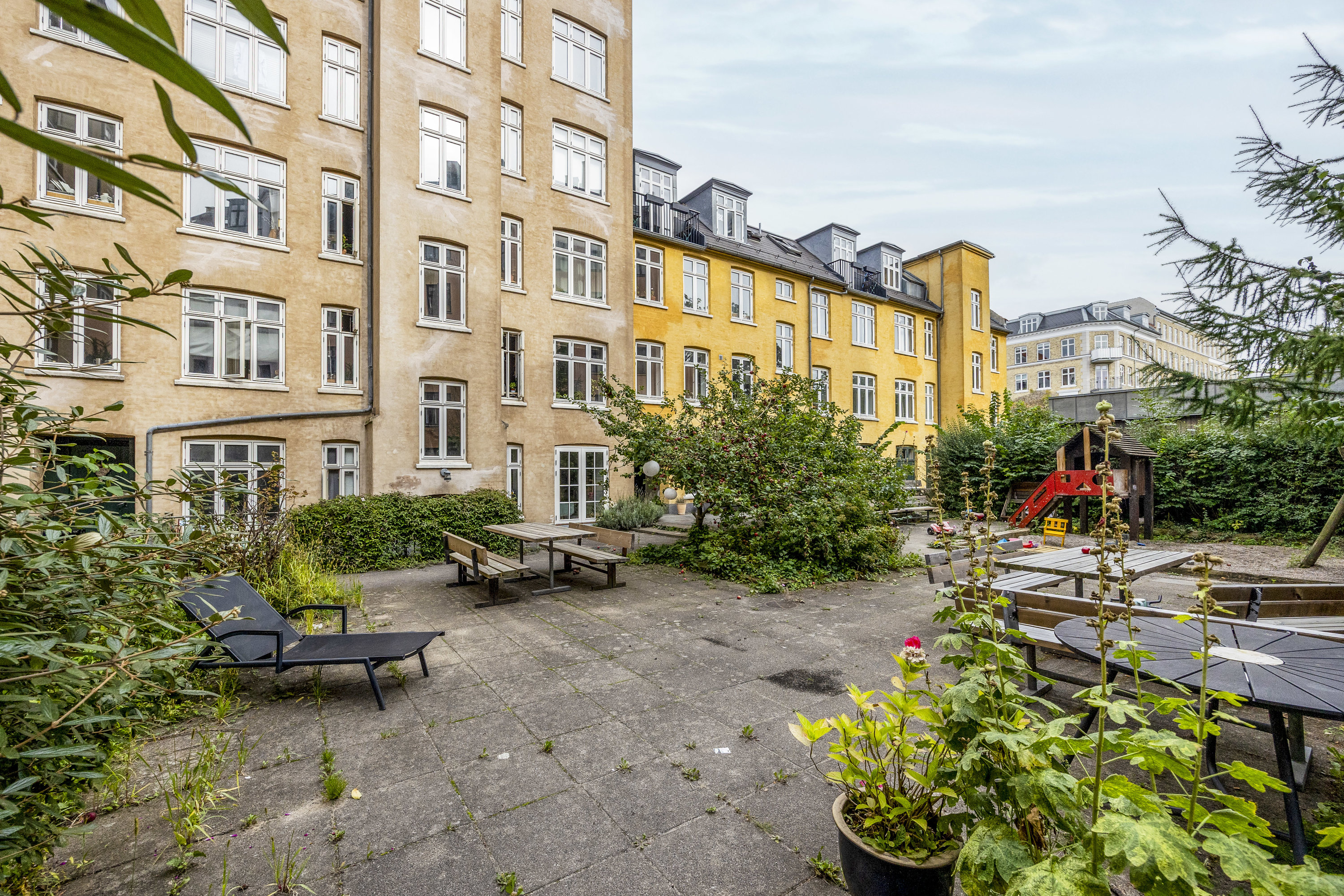 Fremhævet  billede i fuldskærmstilstand. Billede af Overgaden Oven Vandet 2, st. tv., 1415 København K