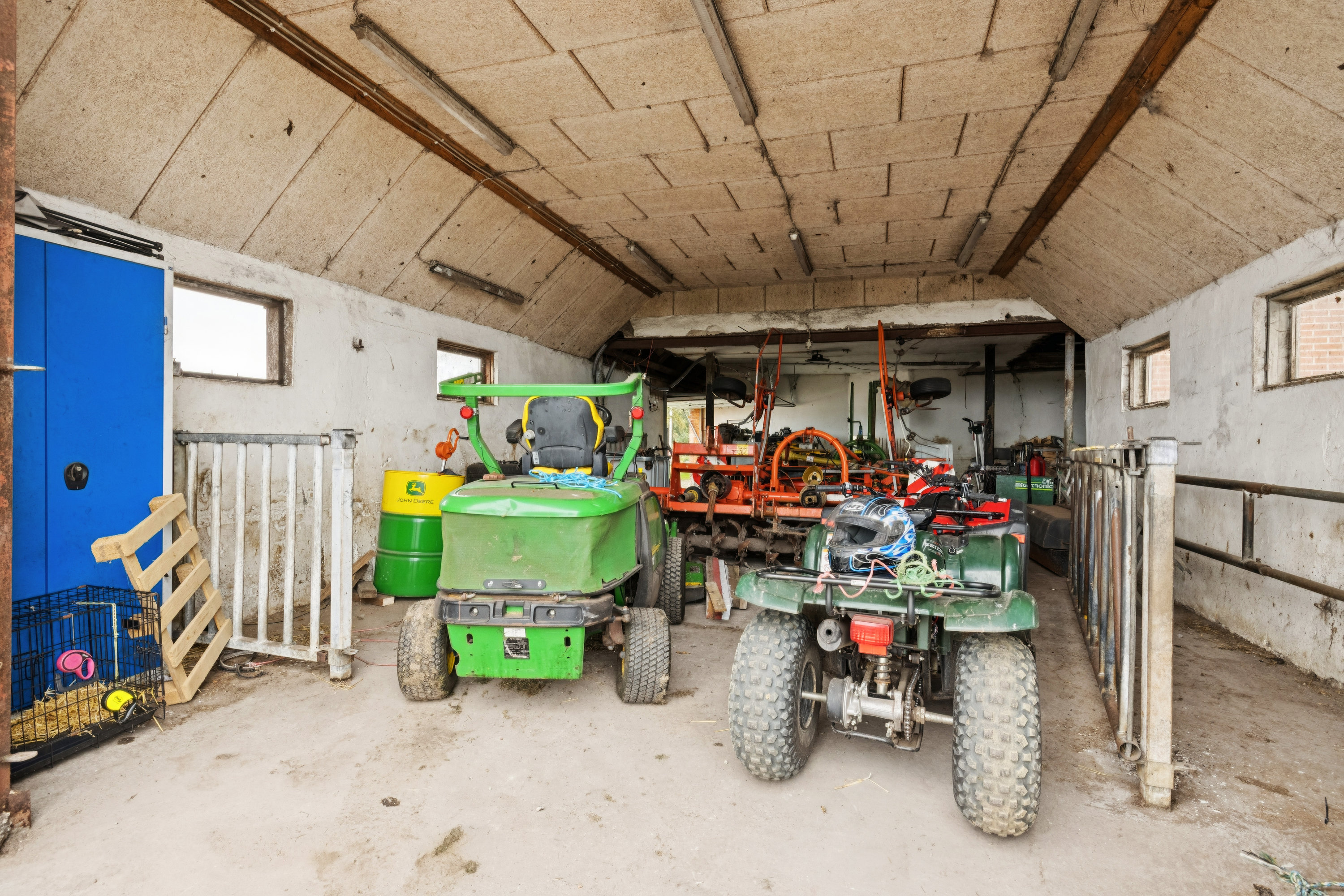 Fremhævet garage billede i fuldskærmstilstand. Billede af Grønhøjvej 23, Årup, 8830 Tjele