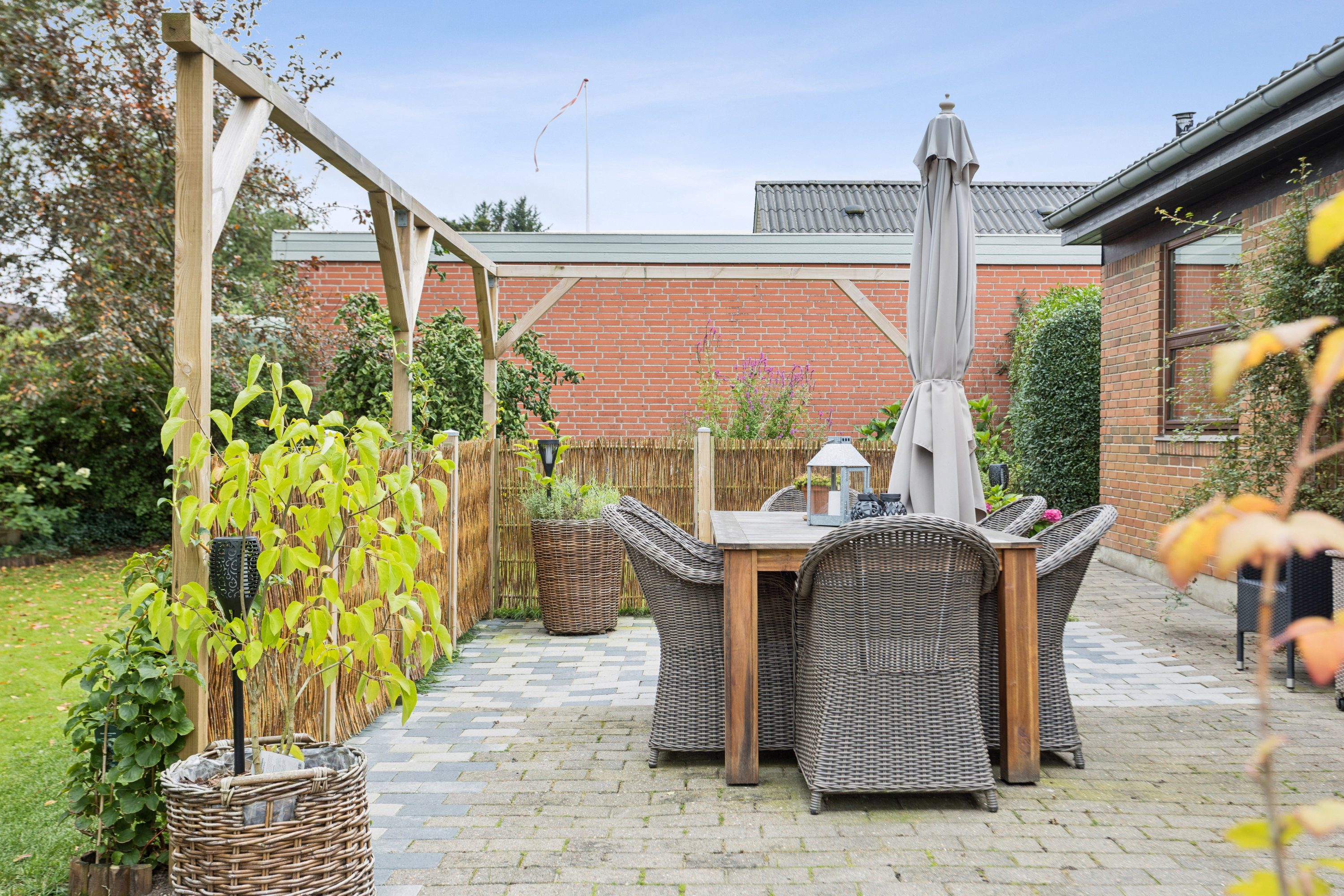 Fremhævet terrasse billede i fuldskærmstilstand. Billede af Petravej 100, 7800 Skive