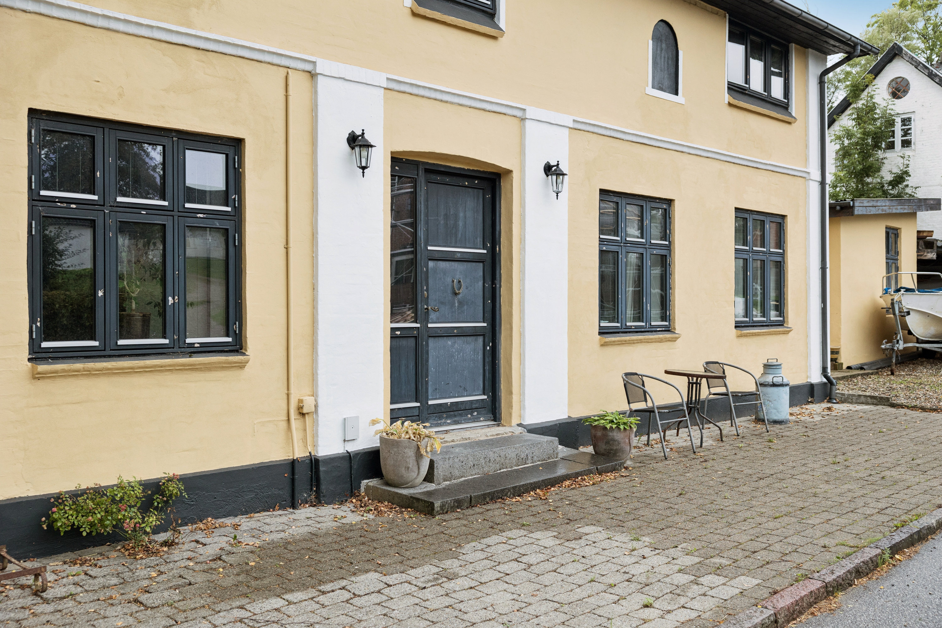 Fremhævet indgang billede i fuldskærmstilstand. Billede af Vidkærvej 7, Nørre Vissing, 8660 Skanderborg